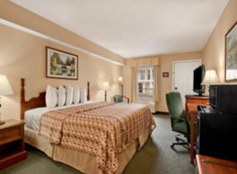 King Room - Non-Smoking