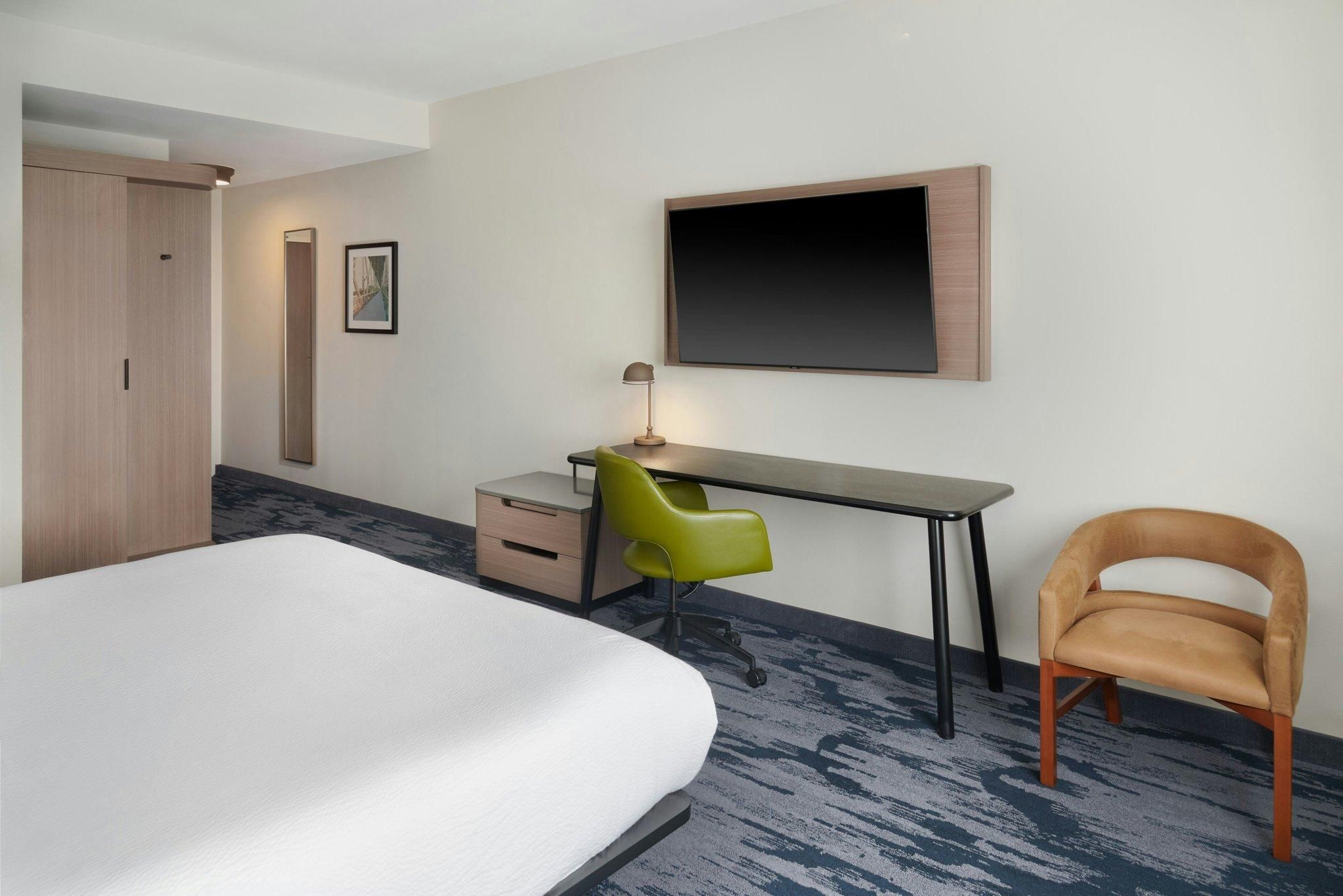 Guest Room, 1 King