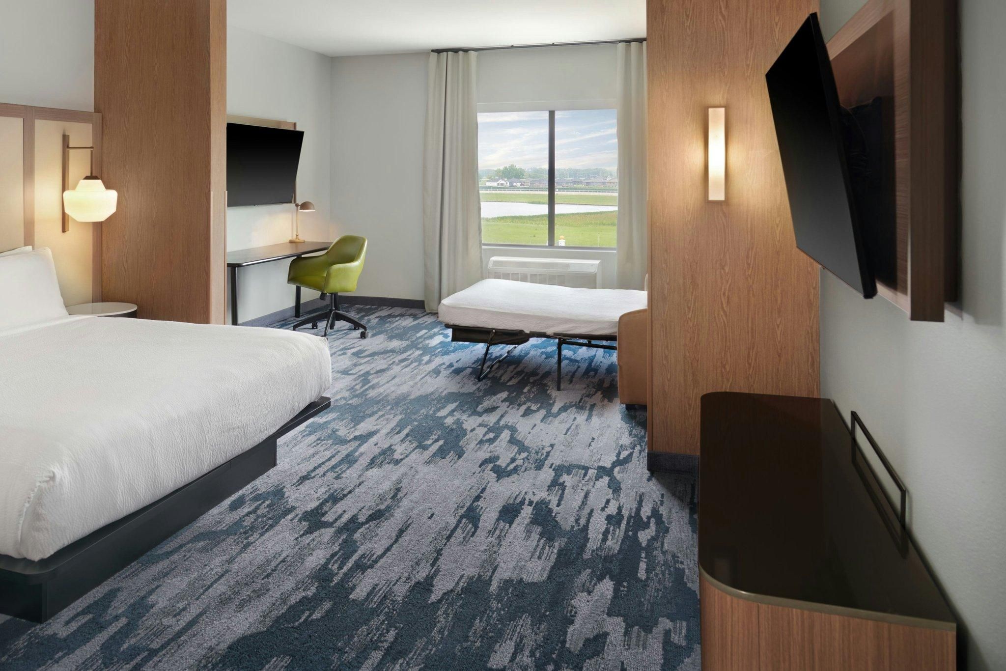 Suite, 1 King, Sofa bed