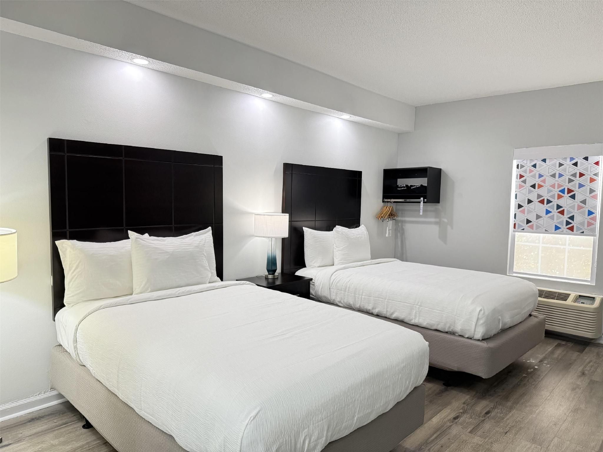 2 Double Beds, Non-Smoking, Pet Friendly Room