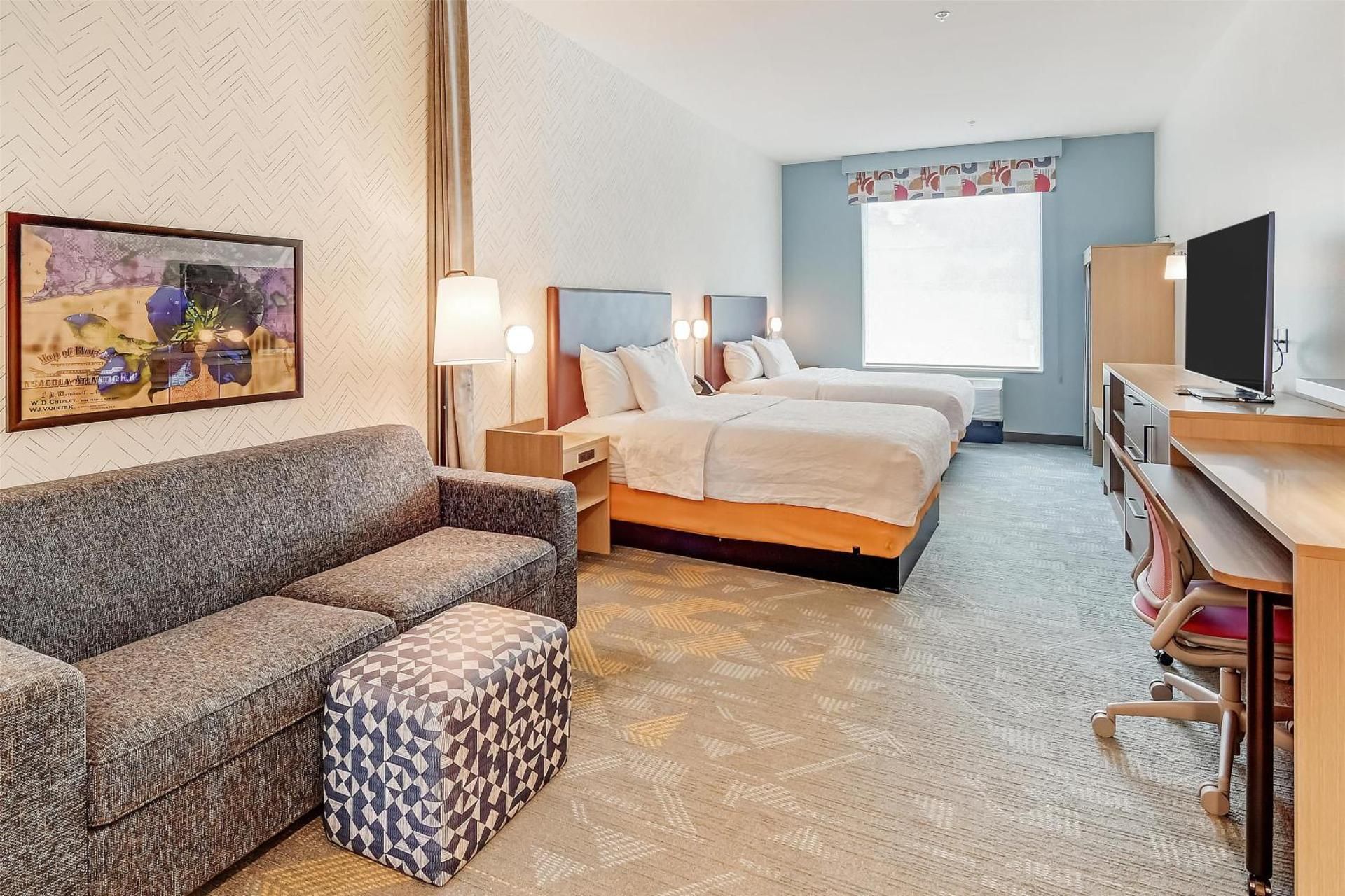 2 Queen Beds Studio Suite