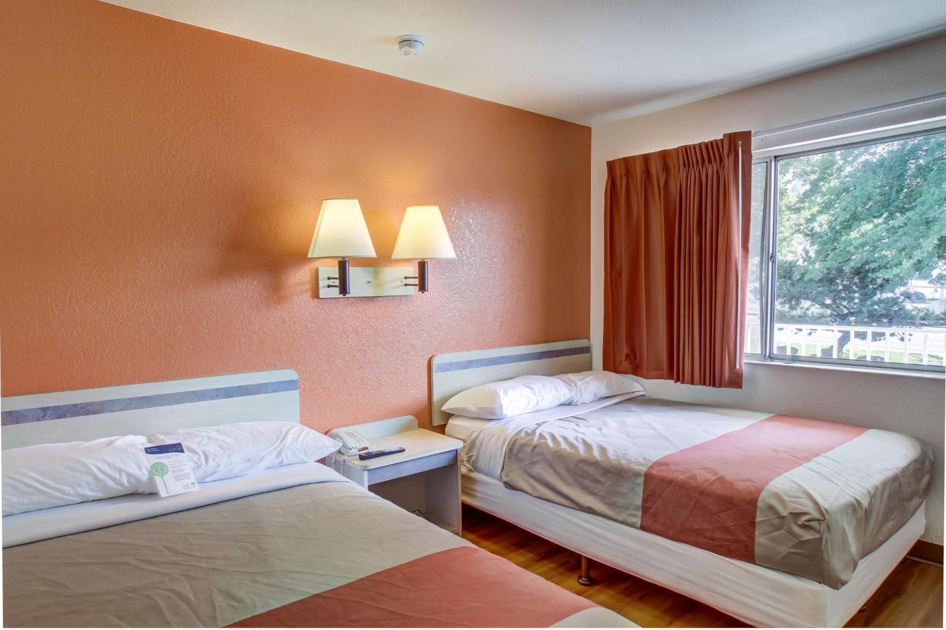 Double Room - Disability Access - Non-Smoking
