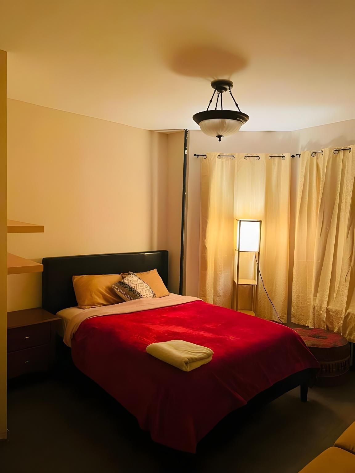 Queen Room
