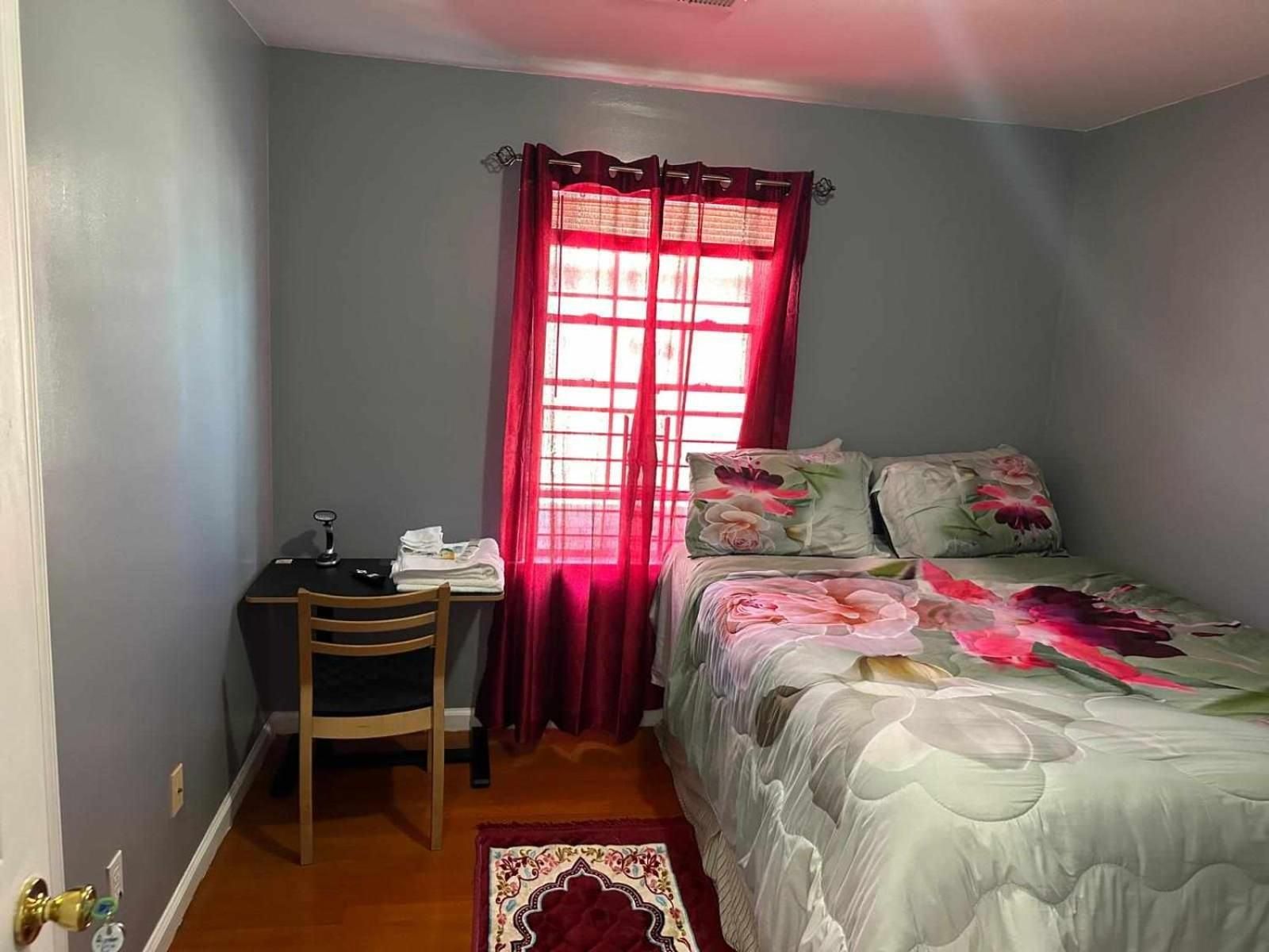 Standard Double Room with Shared Bathroom