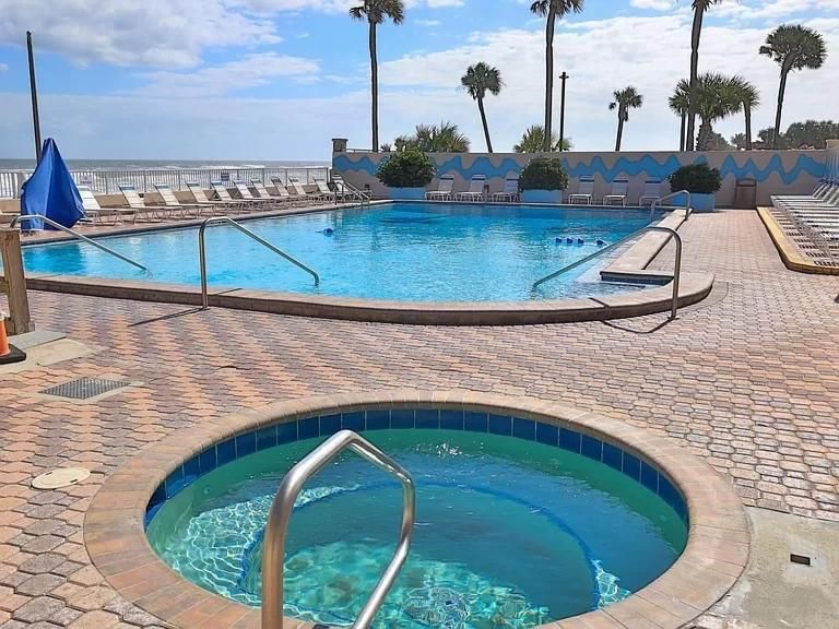 Oceanside Escape