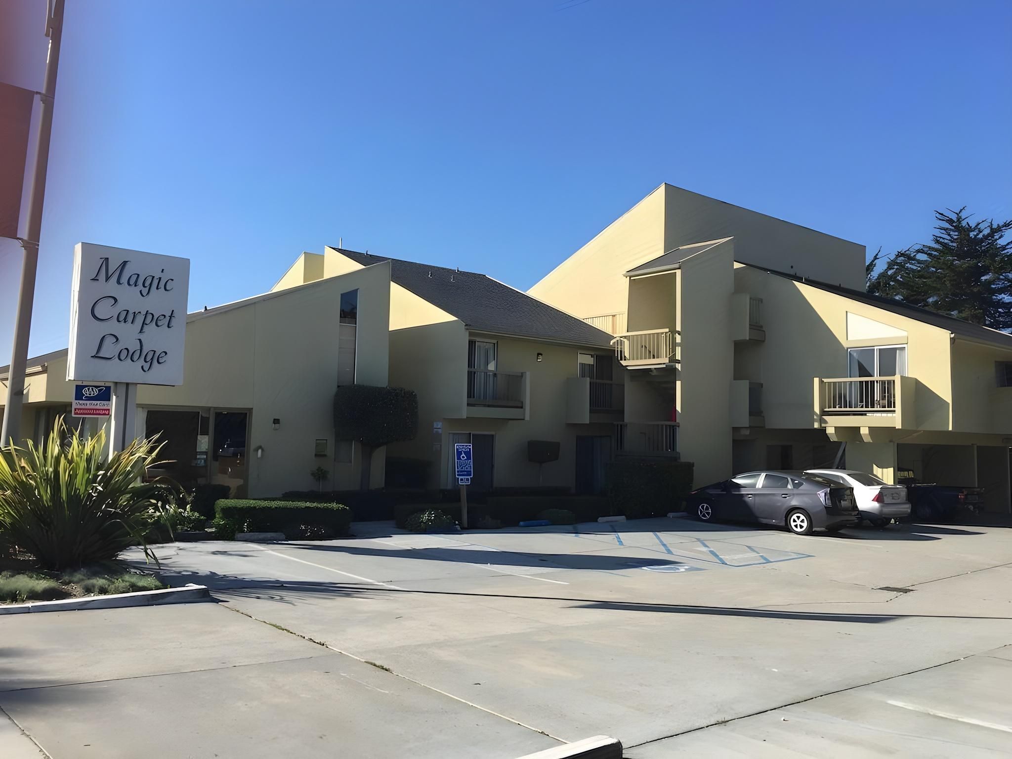 The Magic Carpet Lodge