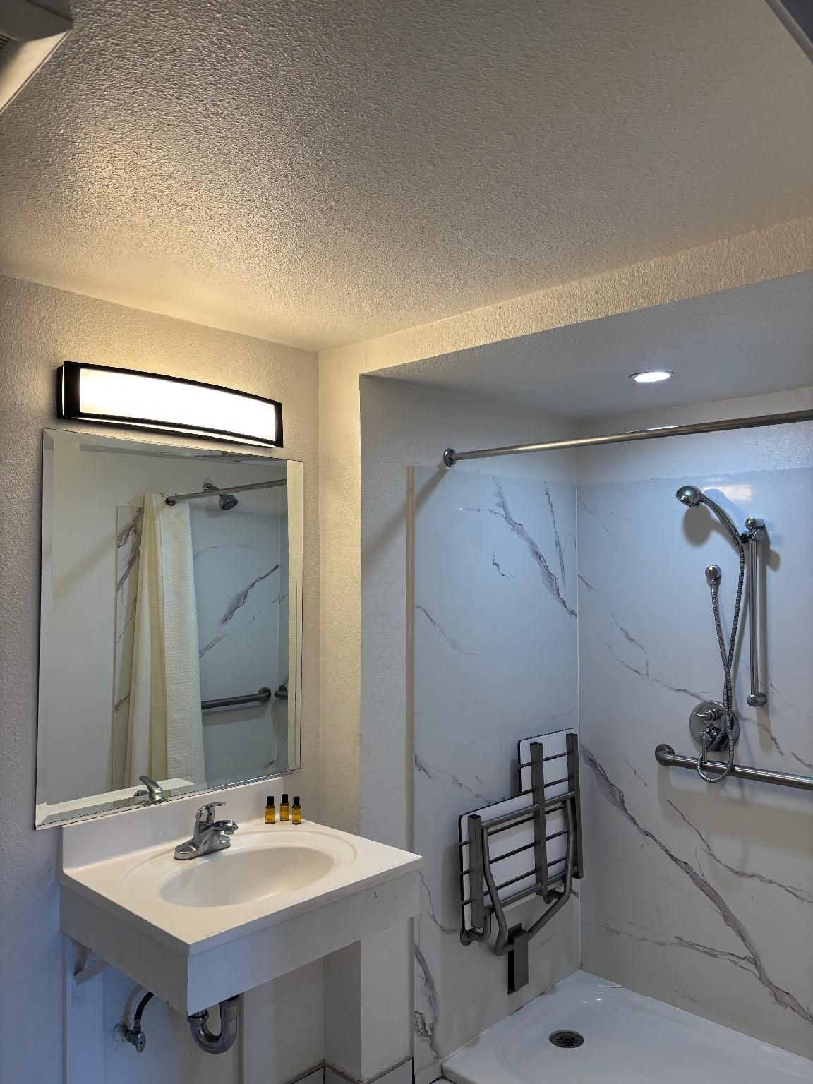 King Room - Accessible