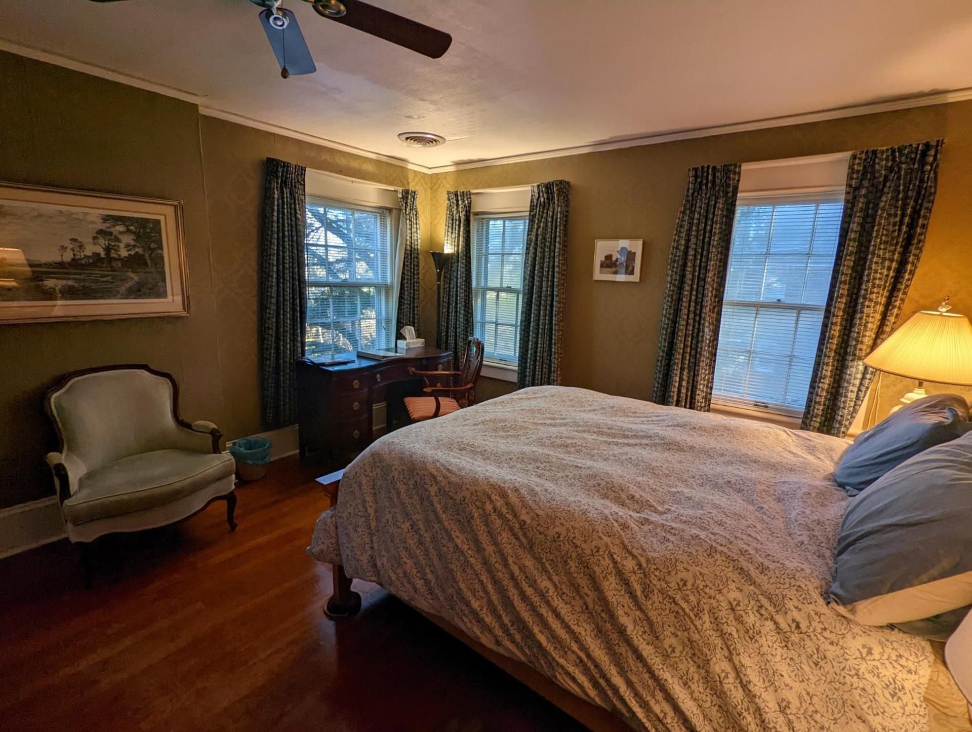 Deluxe Double Room with Bath