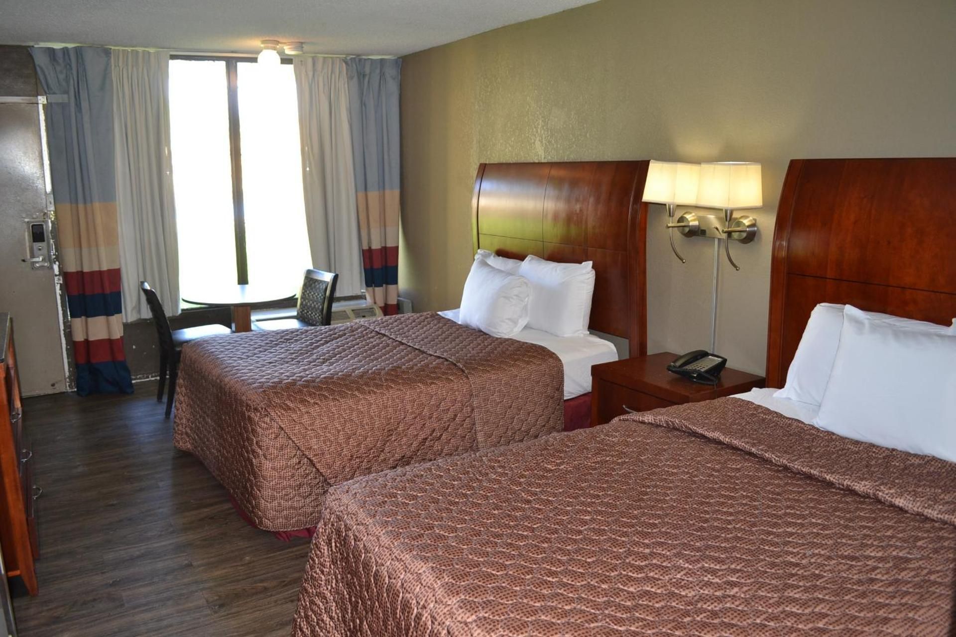 Double Room with Two Double Beds - Non-Smoking