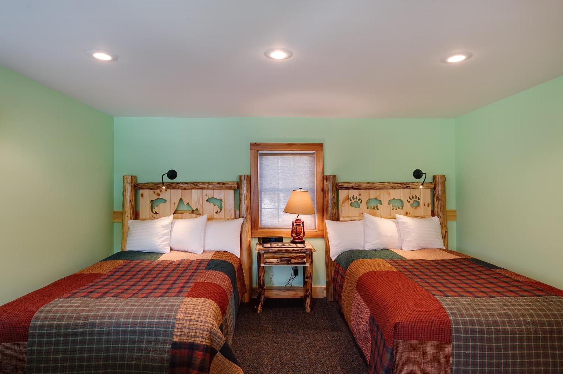 Cobble Mountain Lodge
