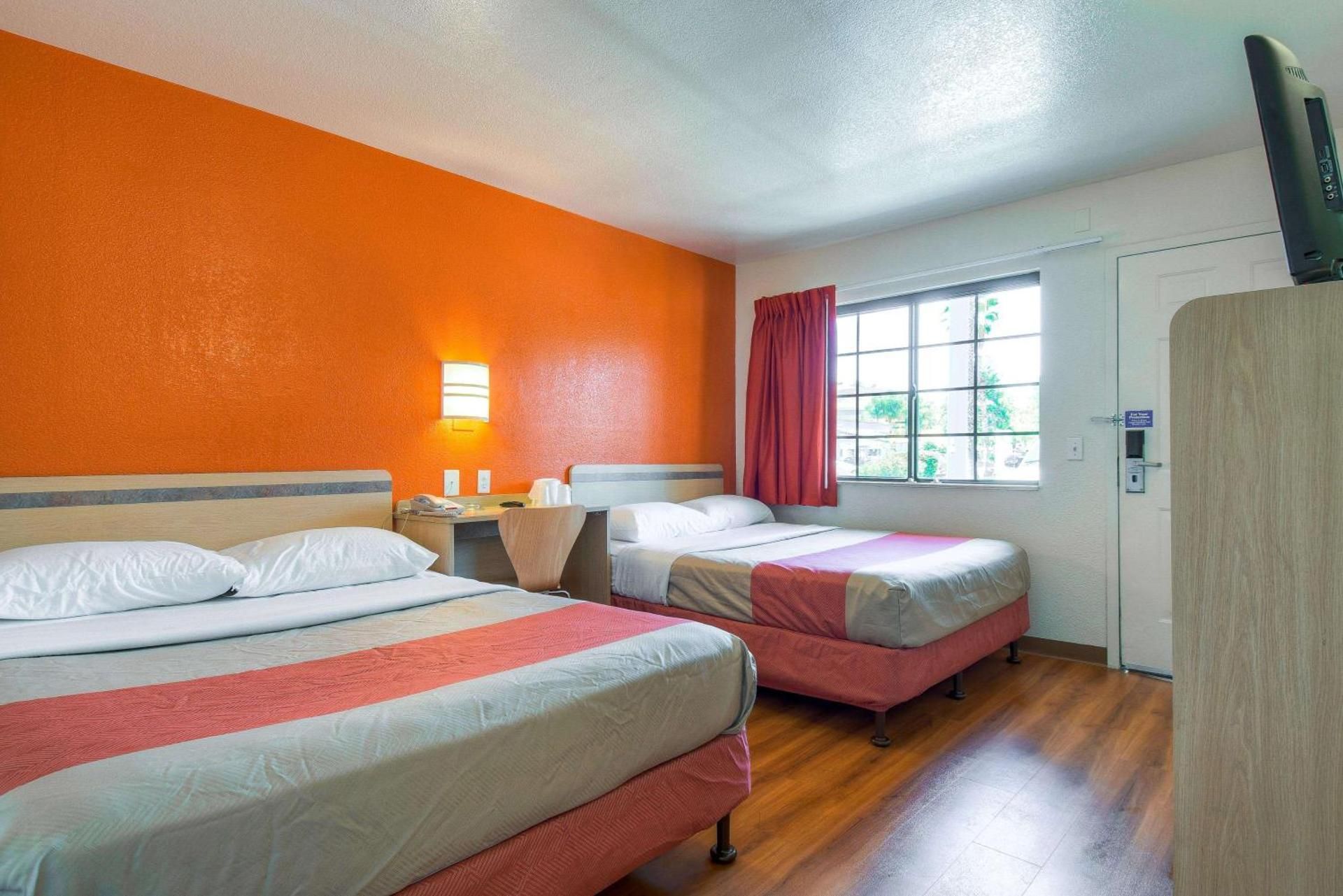 Deluxe Queen Room with Two Queen Beds