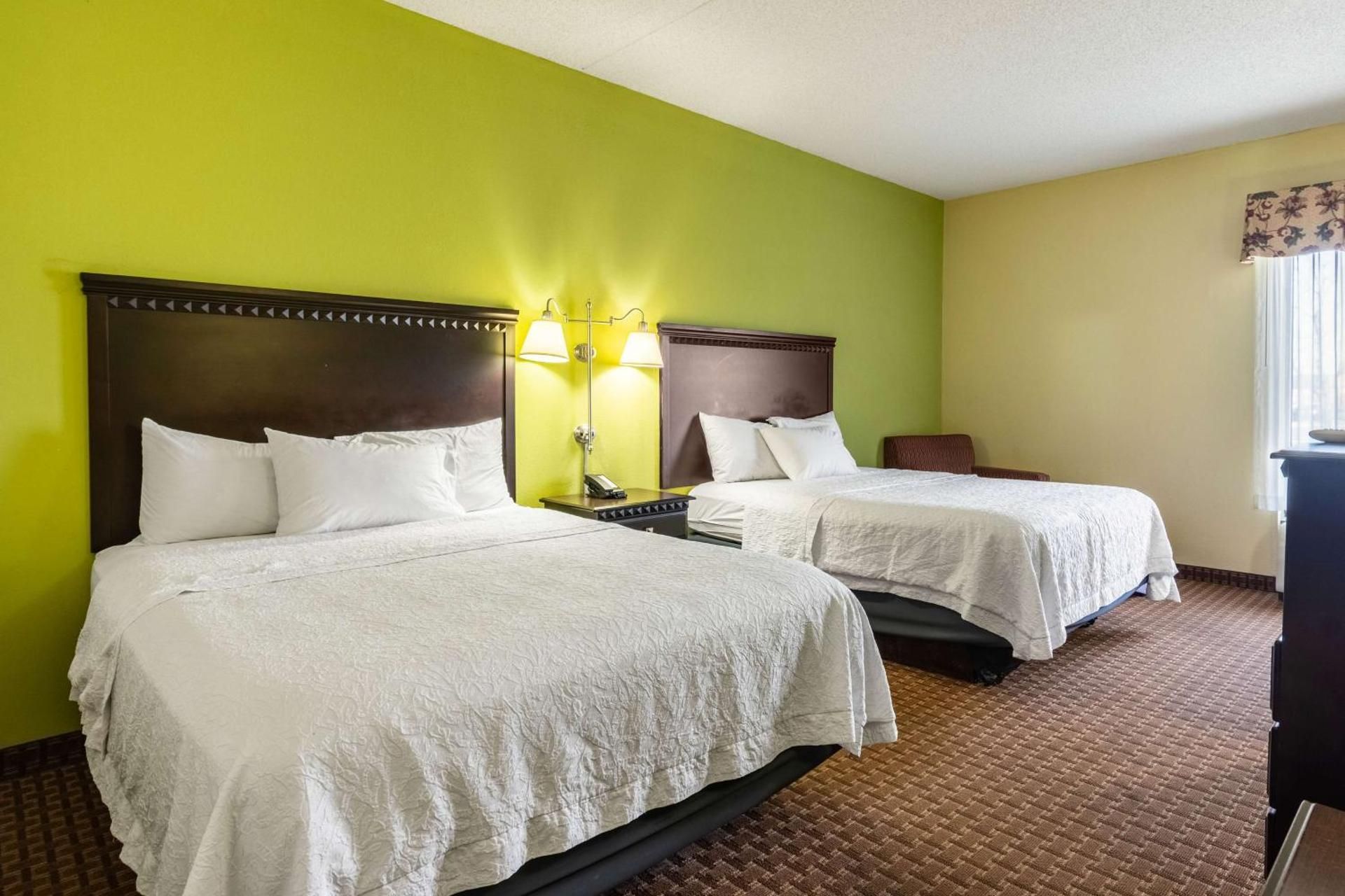 Queen Room with Two Queen Beds - Non-Smoking