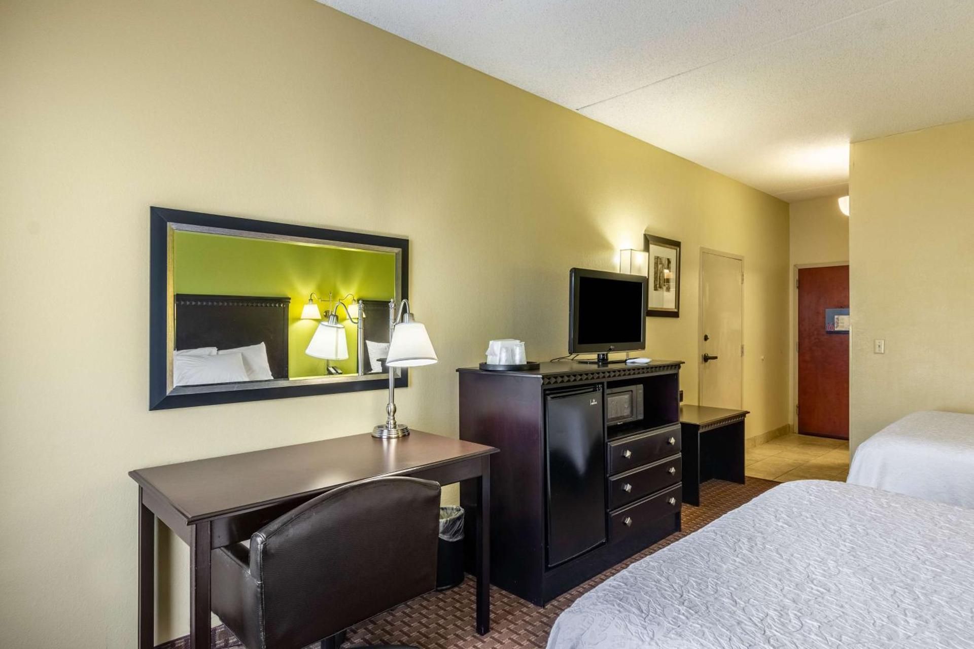 Queen Room with Two Queen Beds - Non-Smoking
