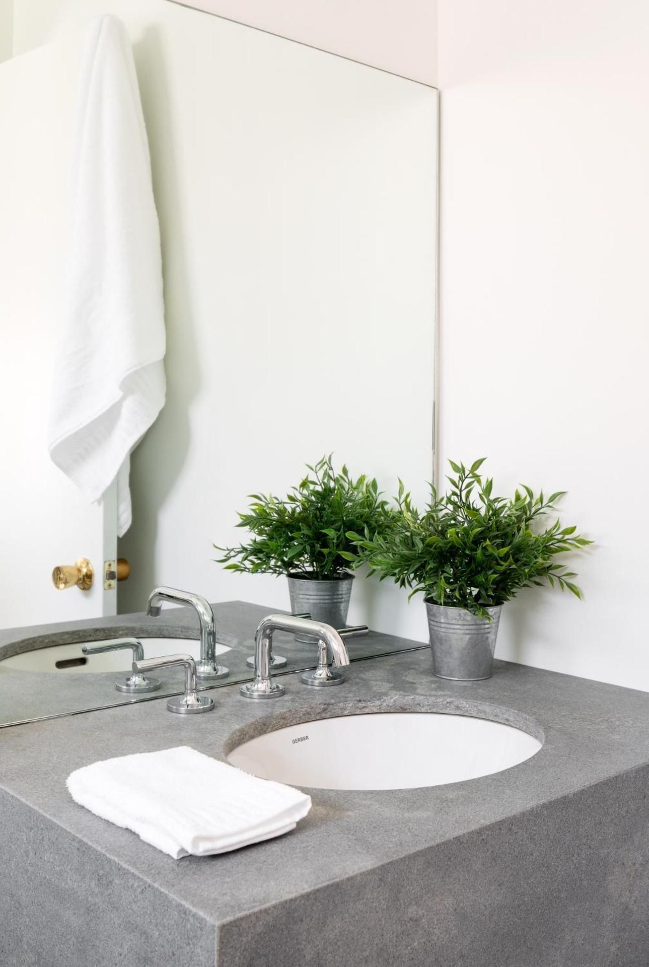 Bluebird Spa City Motor Lodge Superior Double Room 3