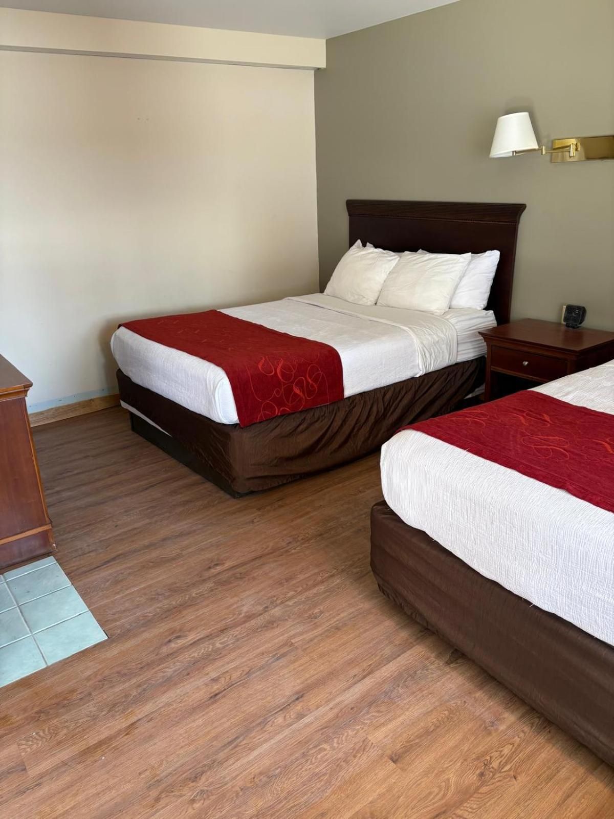 Queen Room