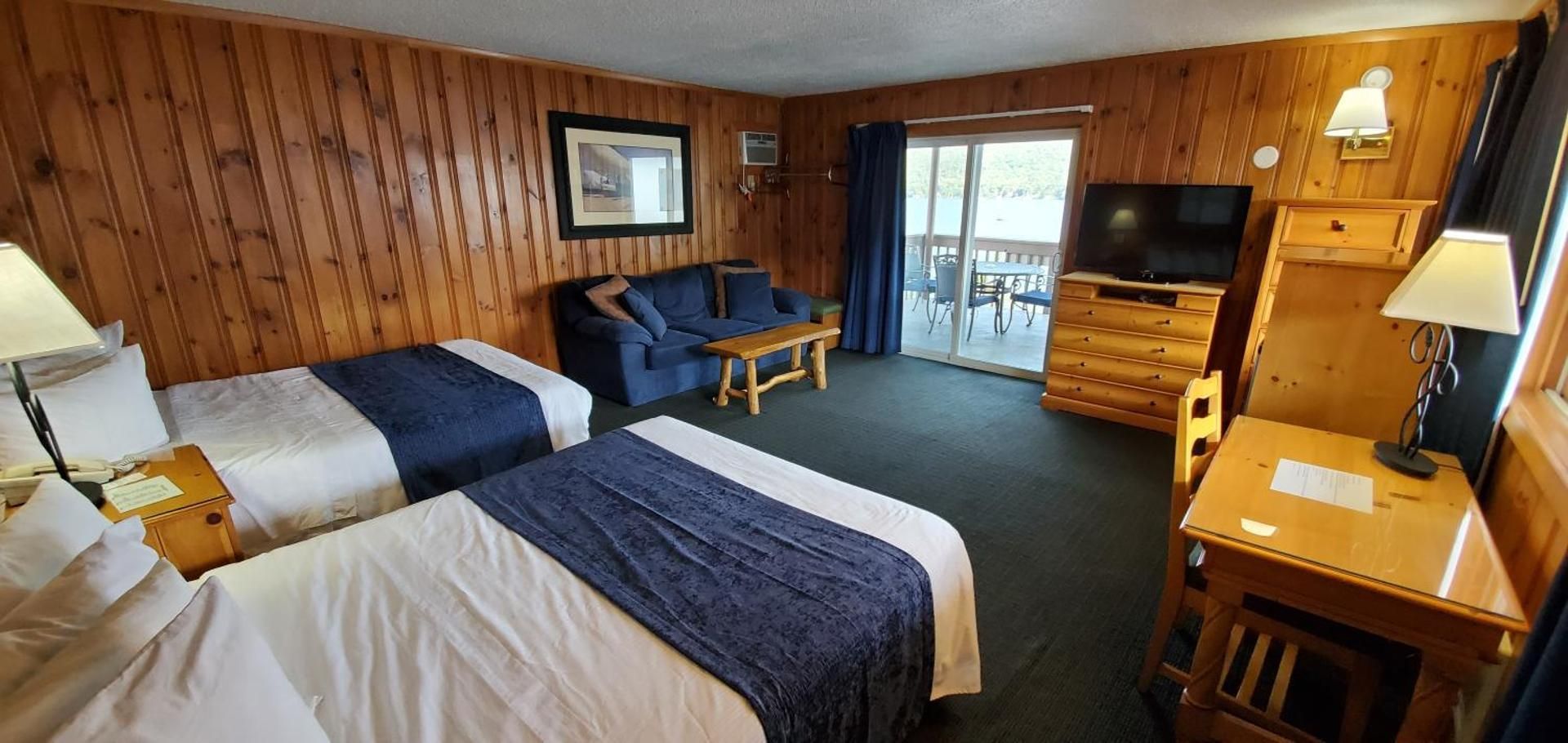Lakefront Suite
