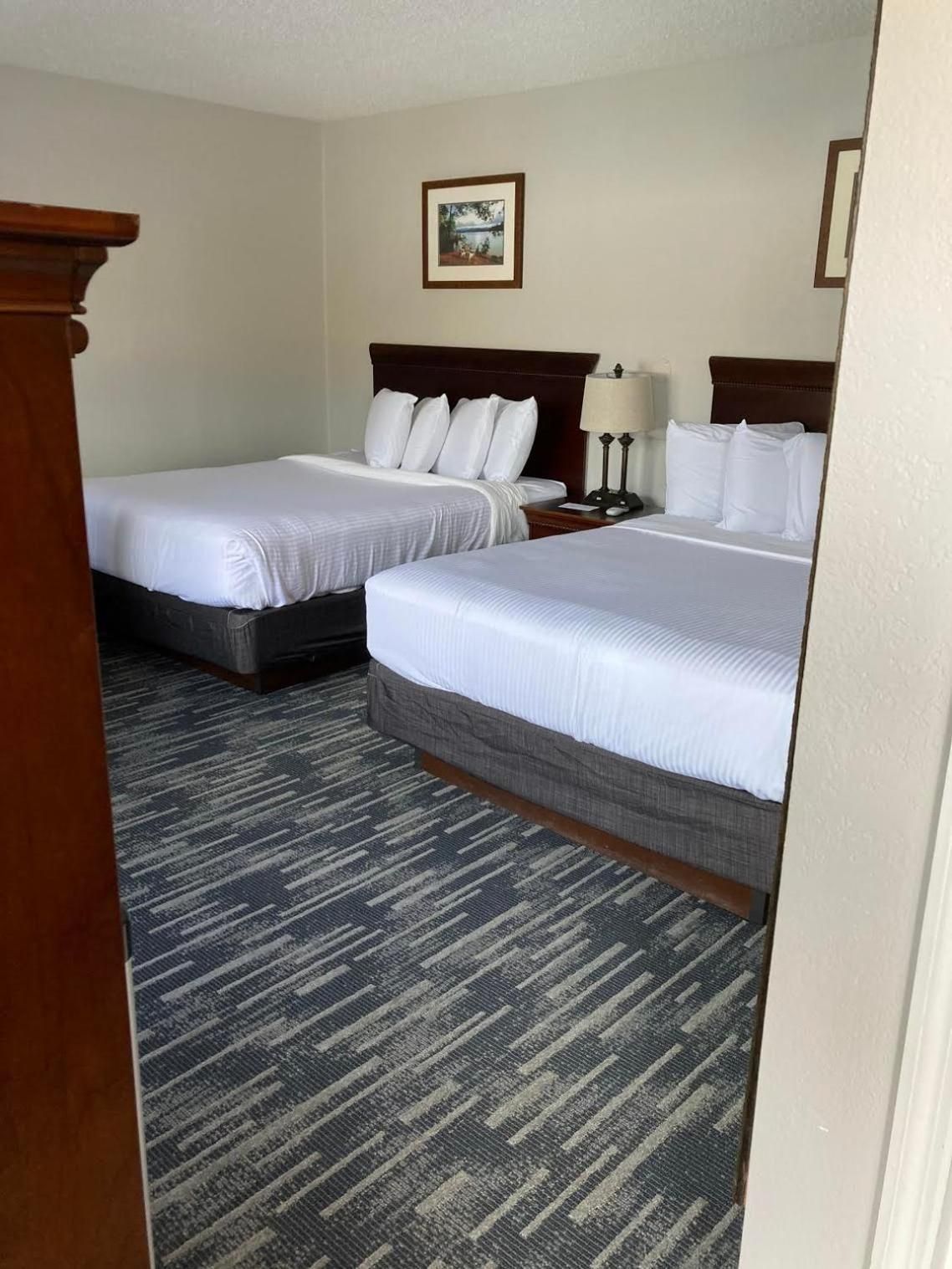 Two Queen Beds (Pool Building)