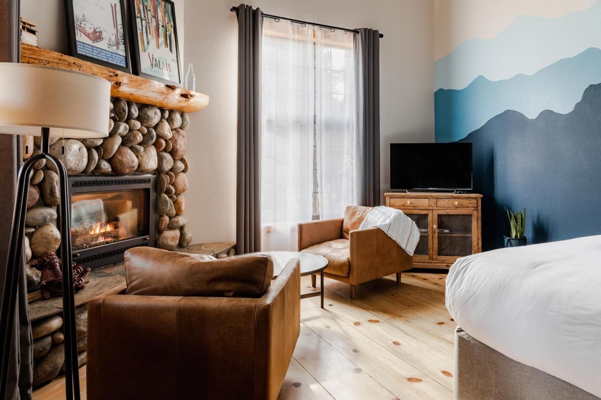 Black Bear Lodge King Studio Cottage