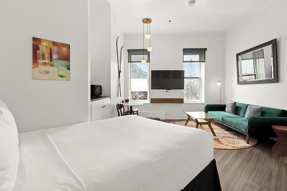 Standard Suite