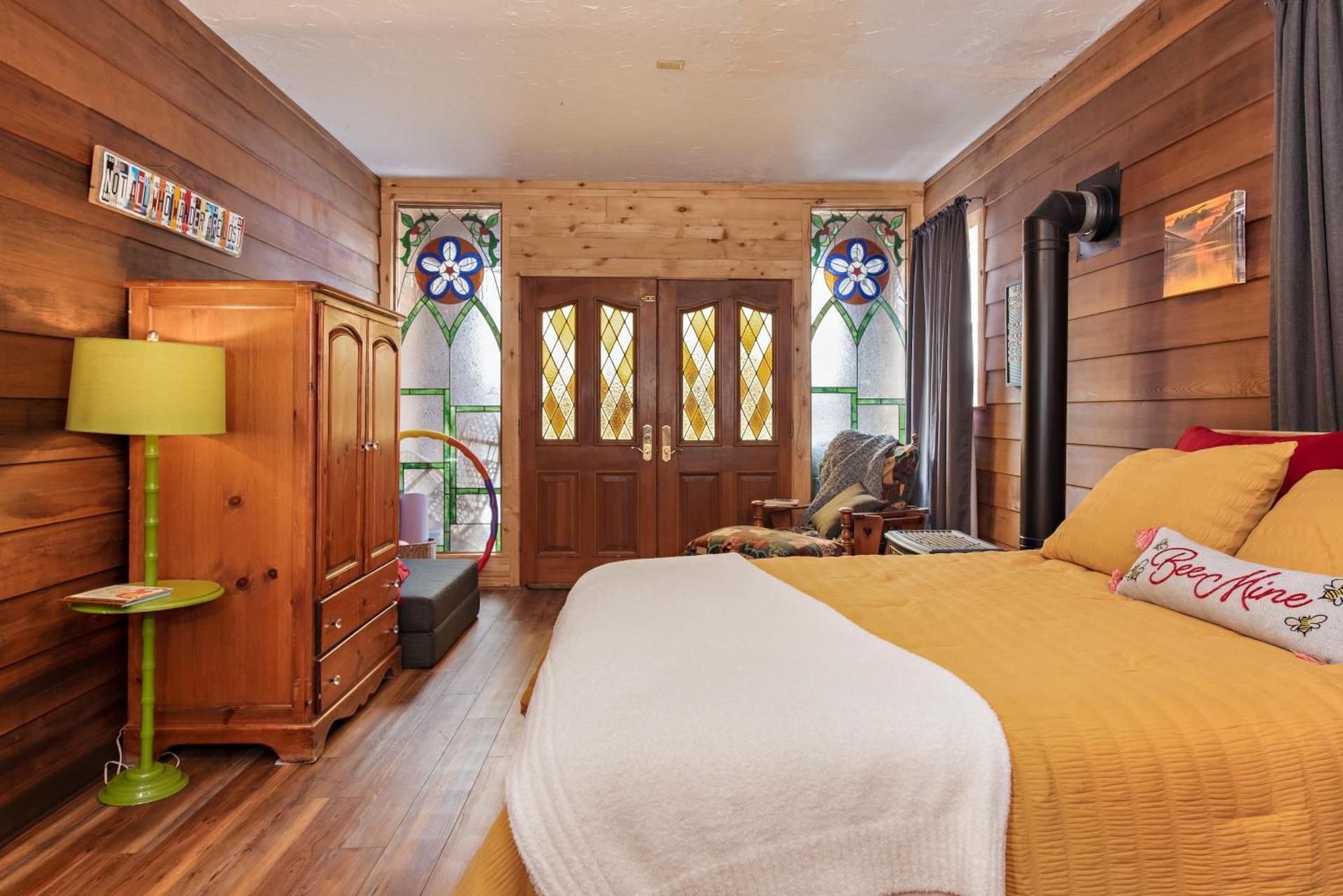 Double or Twin Room with Mountain View