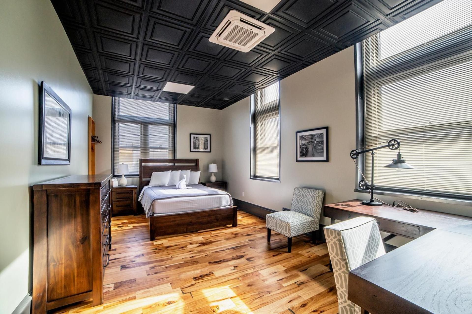 The Working Class Room