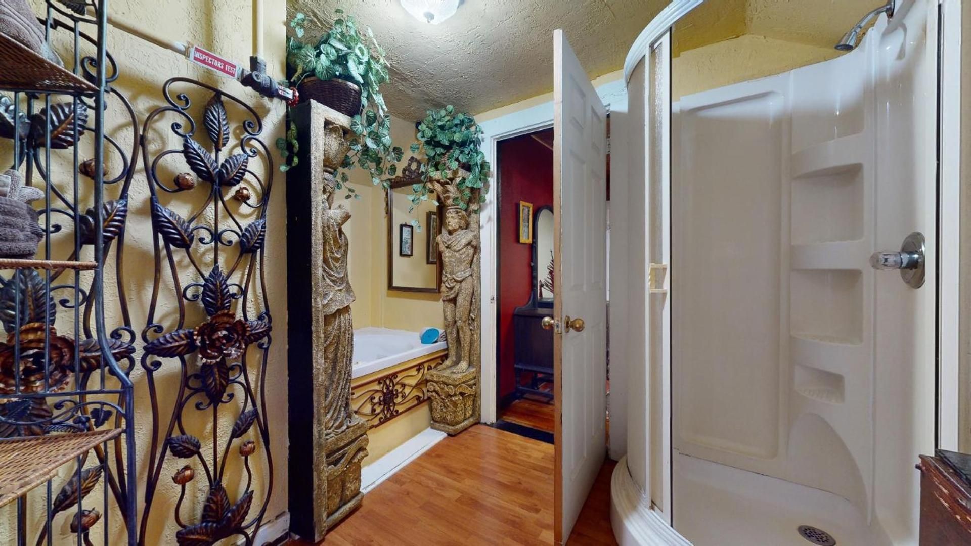 Deluxe Family Suite