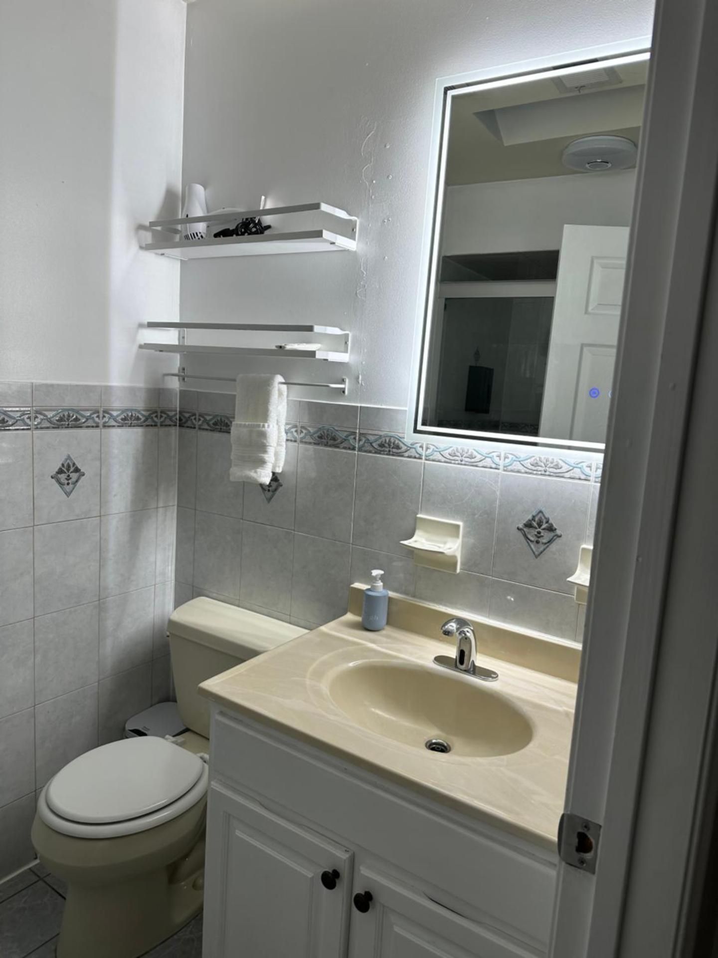 Three-Bedroom Premium Apartment with Balcony