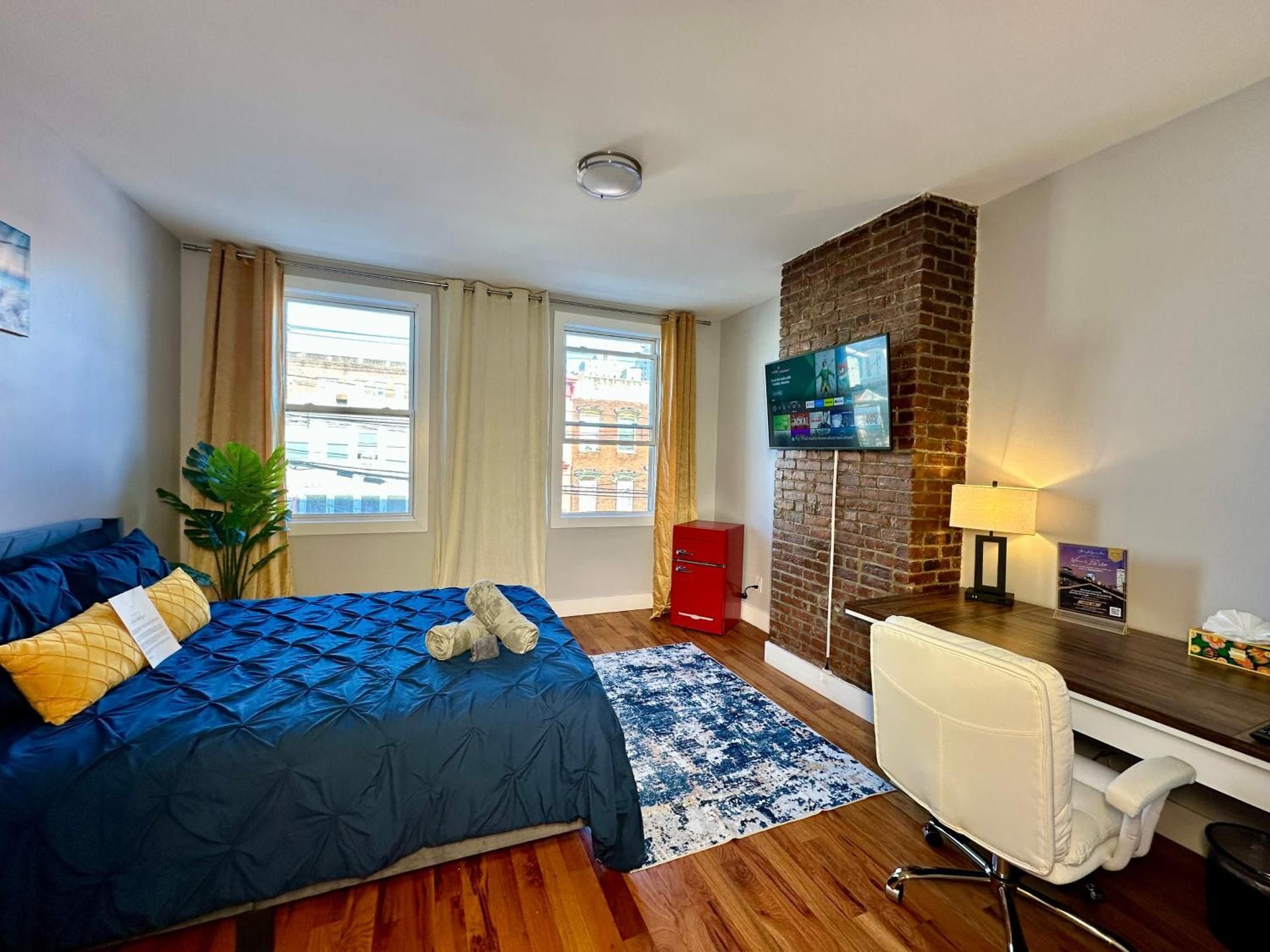 Luxury Triple Room