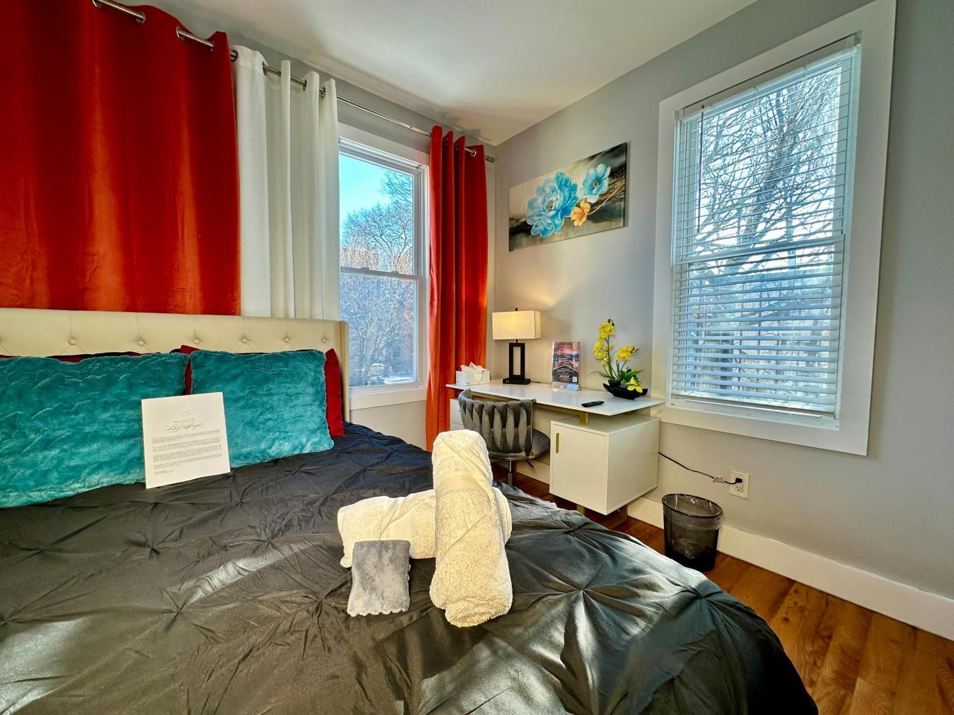 Large Double Room