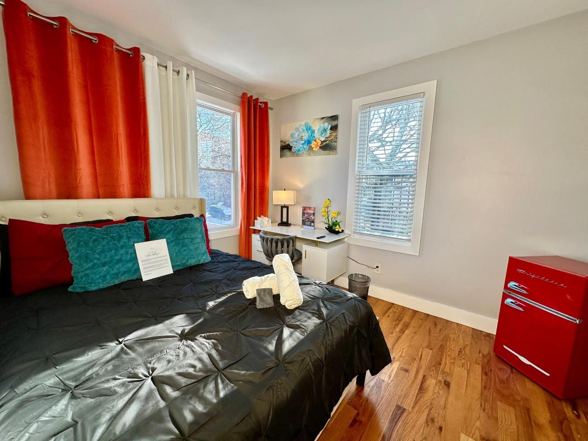 Large Double Room
