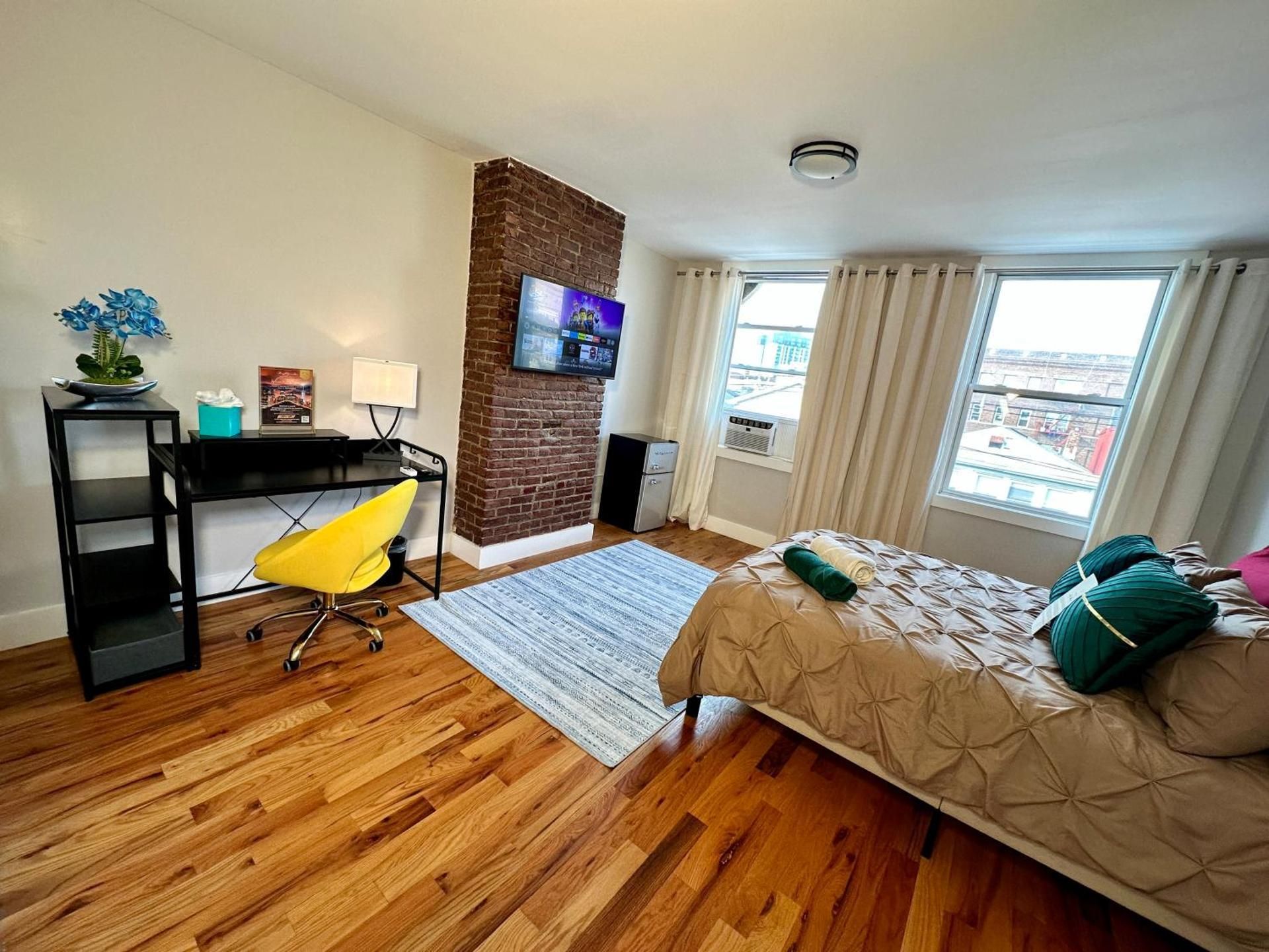 Executive Triple Room