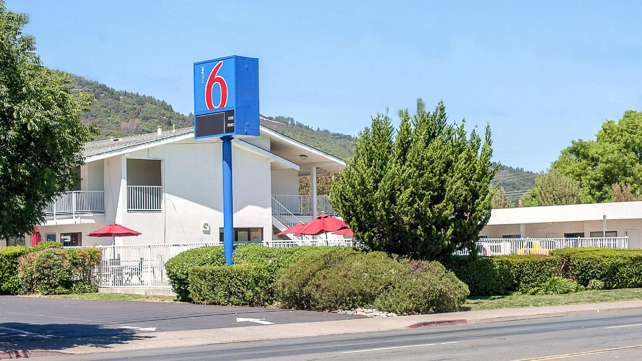Motel 6 Ukiah, CA