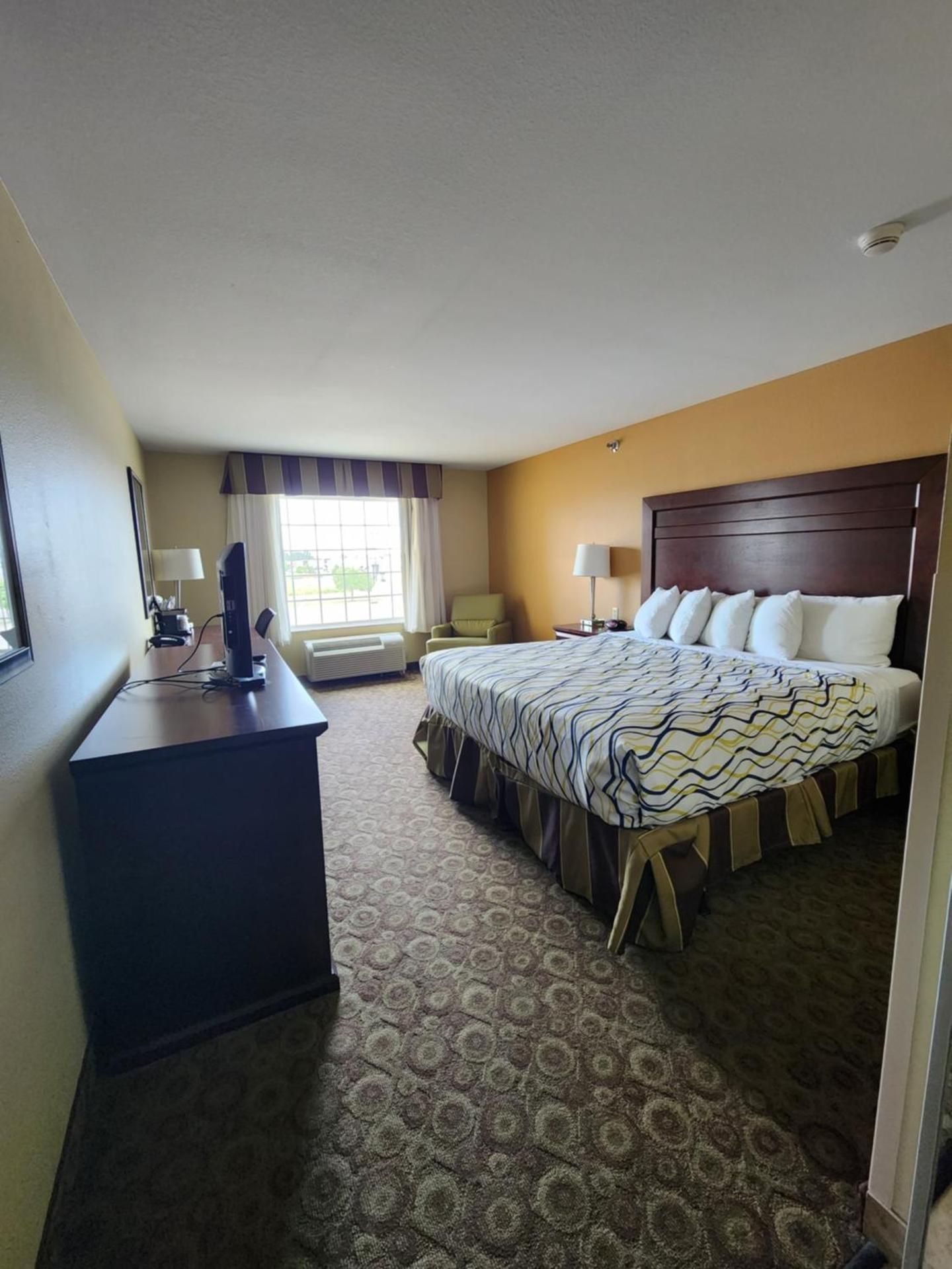 Standard King Room