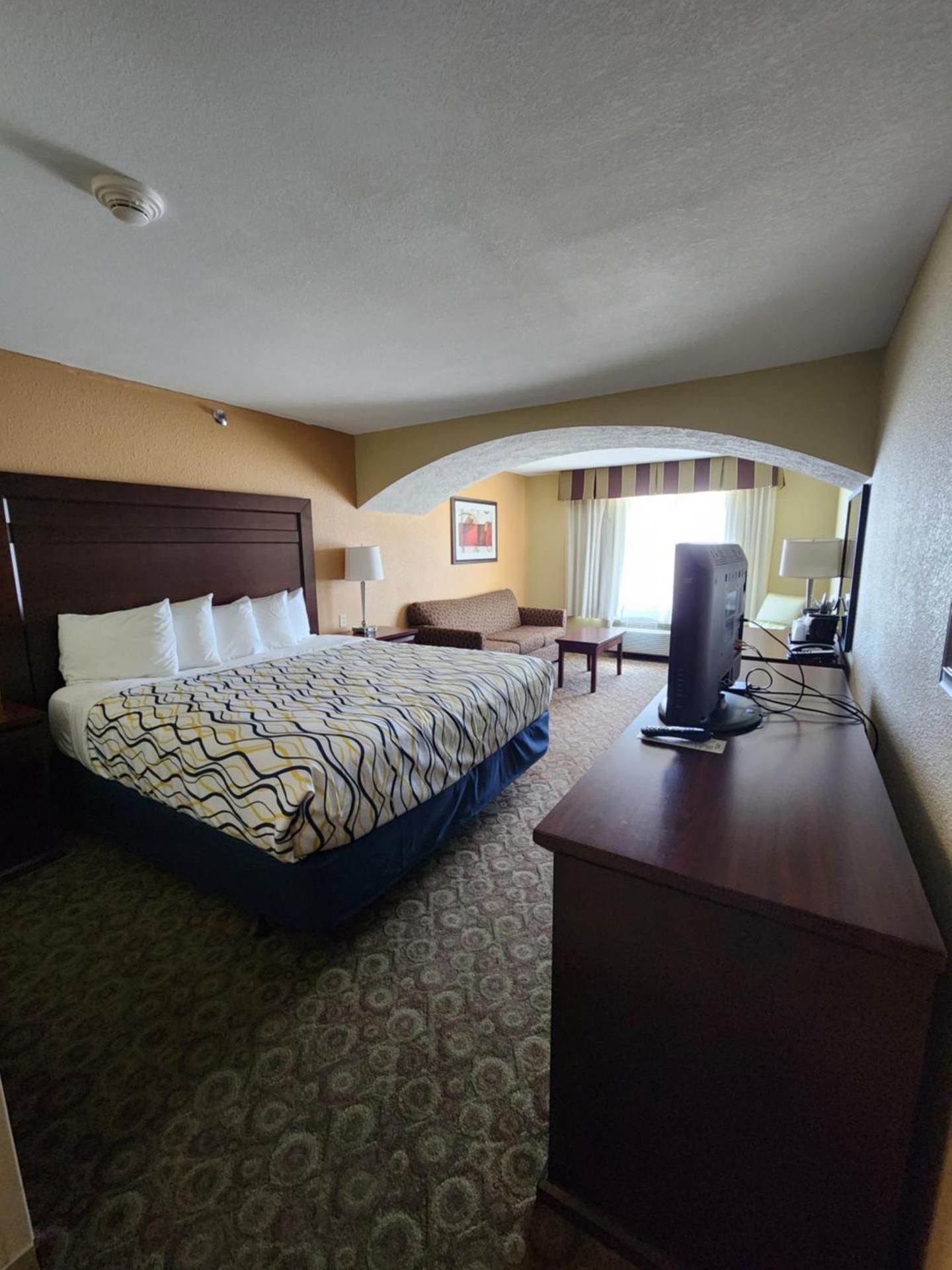 King Suite with Spa Bath