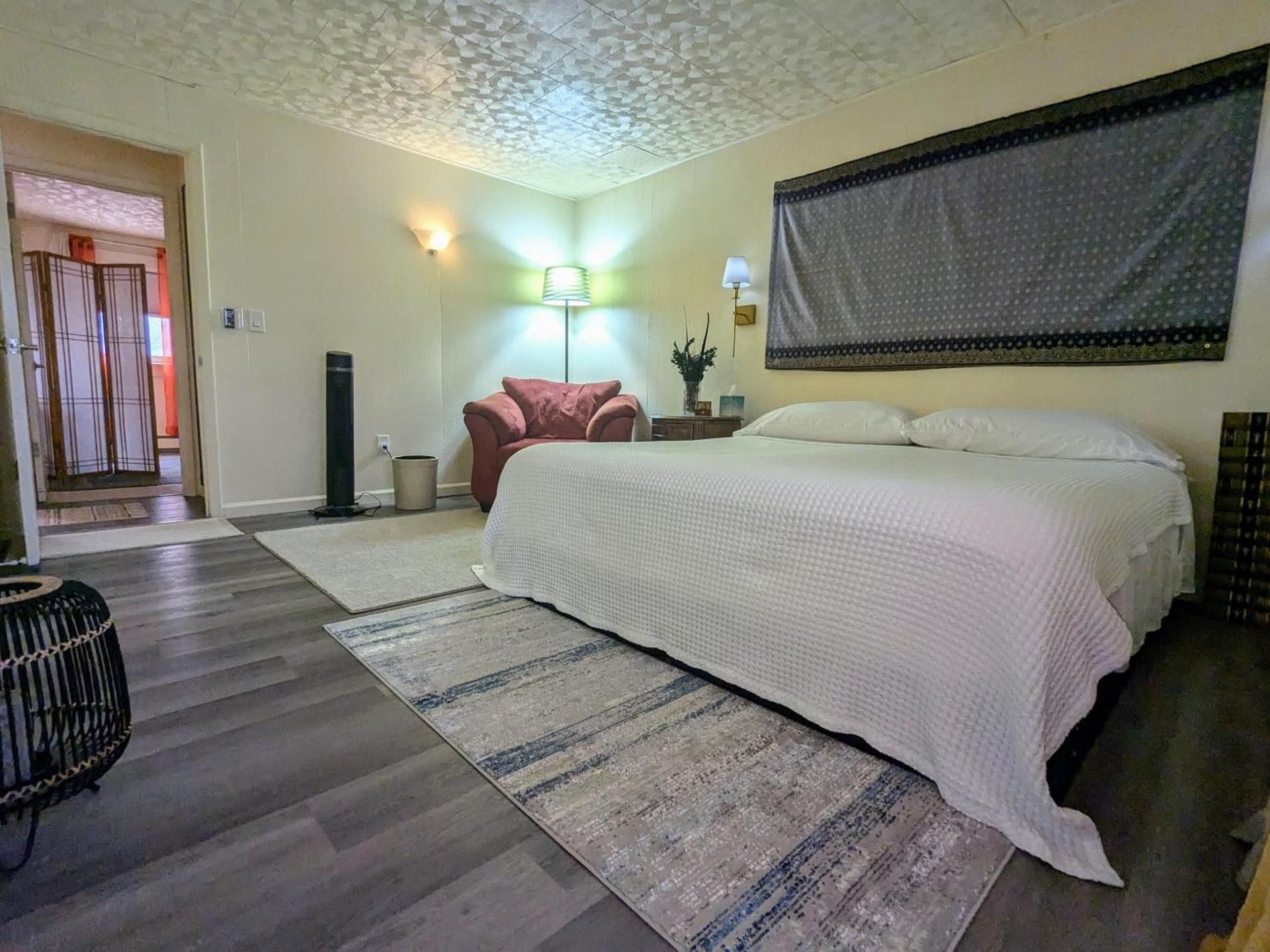 Two-Bedroom Deluxe Apartment