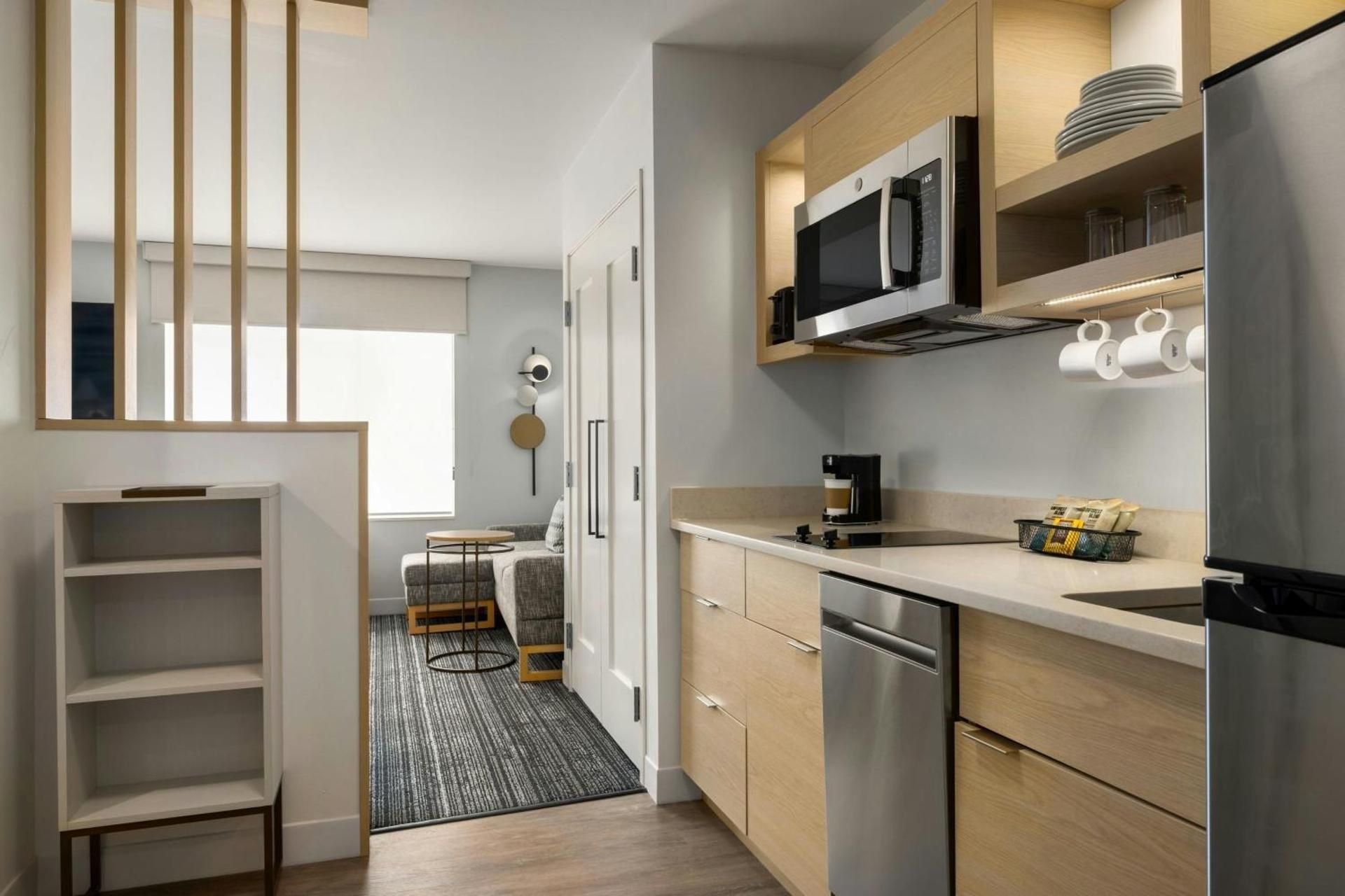 King Studio with Sofa Bed - Hearing Accessible