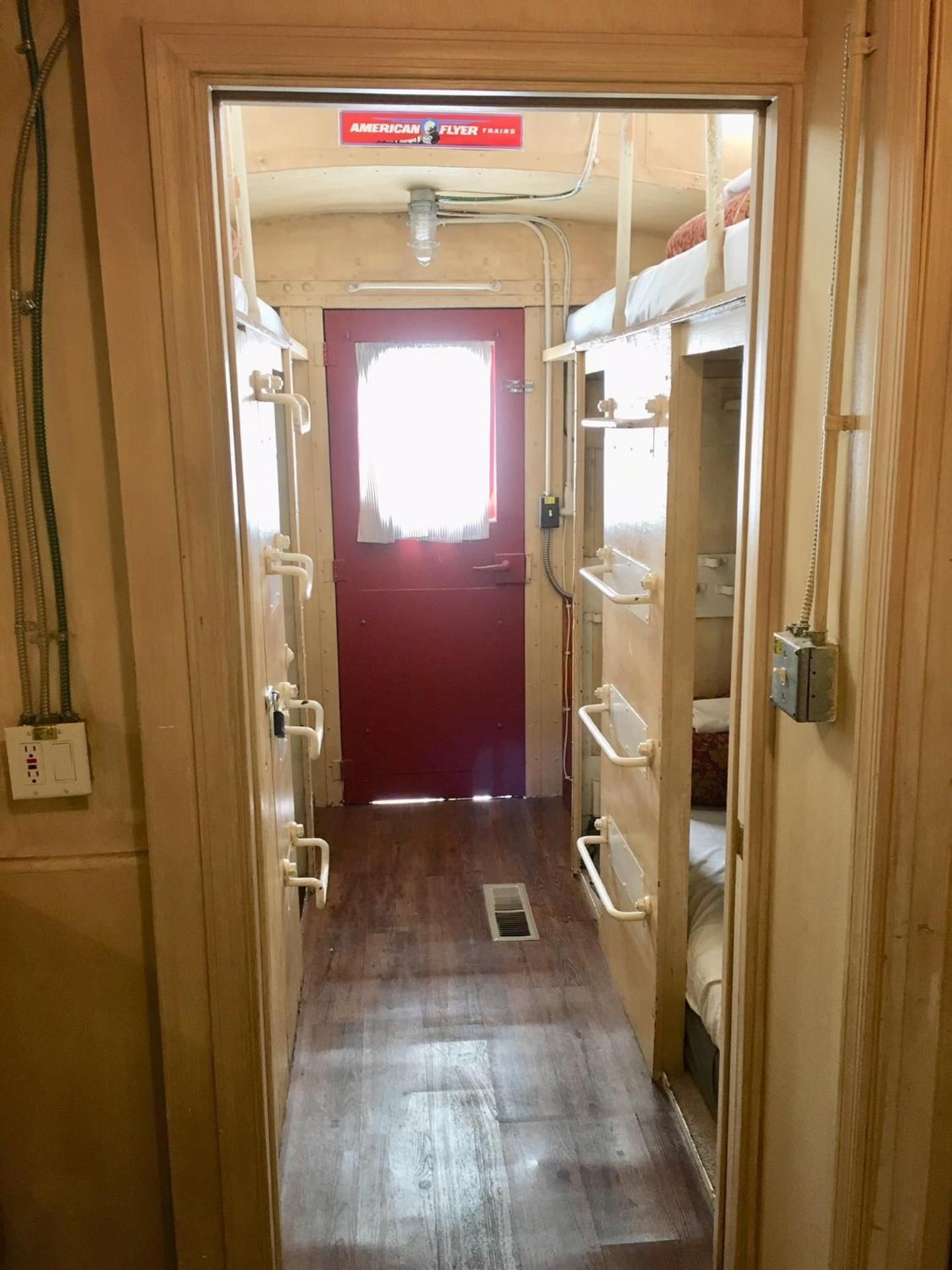 Caboose #2 (4 adults + 1 Child)" - Non Smoking