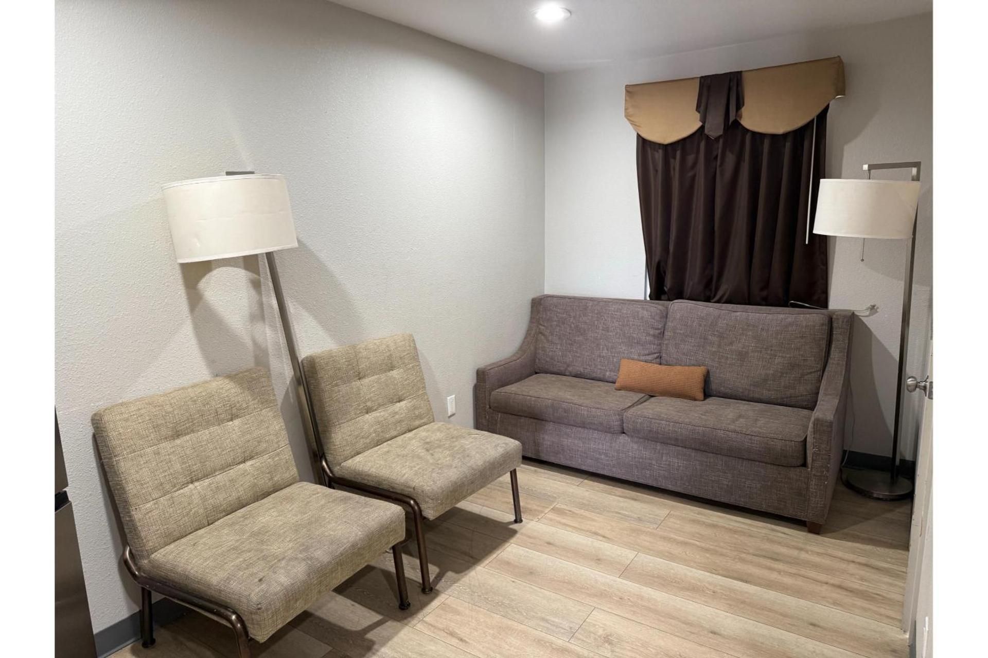 Big 7 Motel Chula Vista I-5 Queen Bed Non-Smoking 3