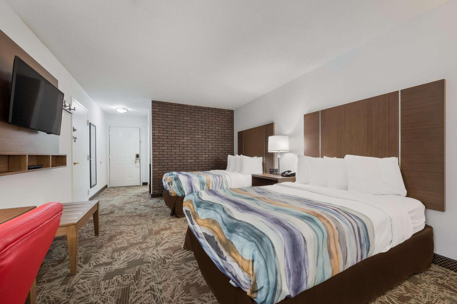 Standard Room with Two Double Beds