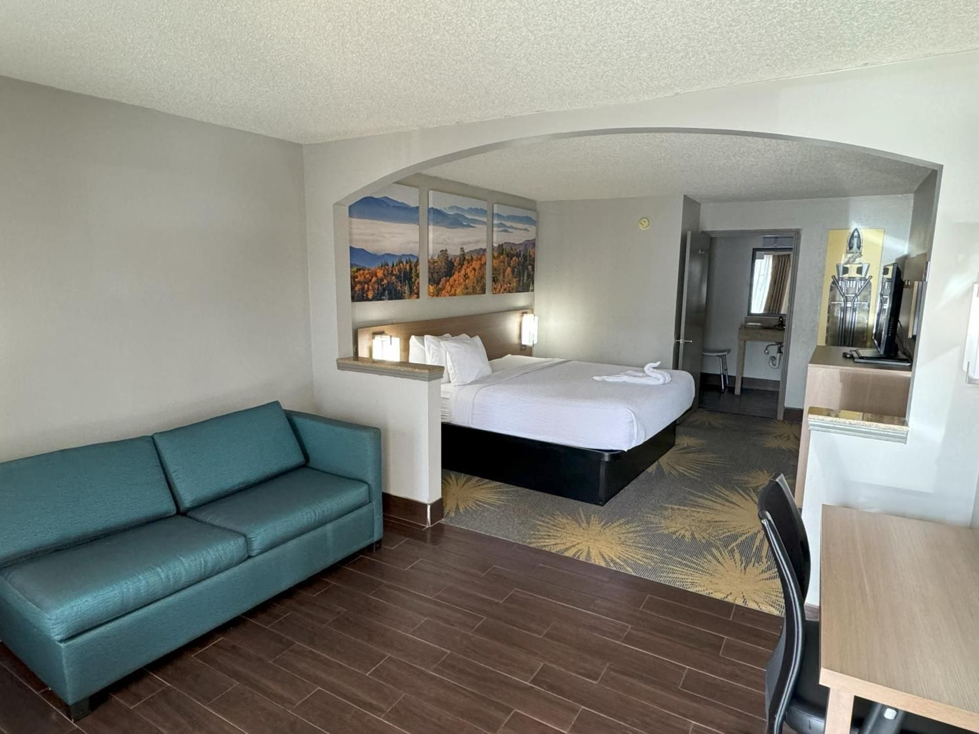 1 King Bed Accessible Non-Smoking