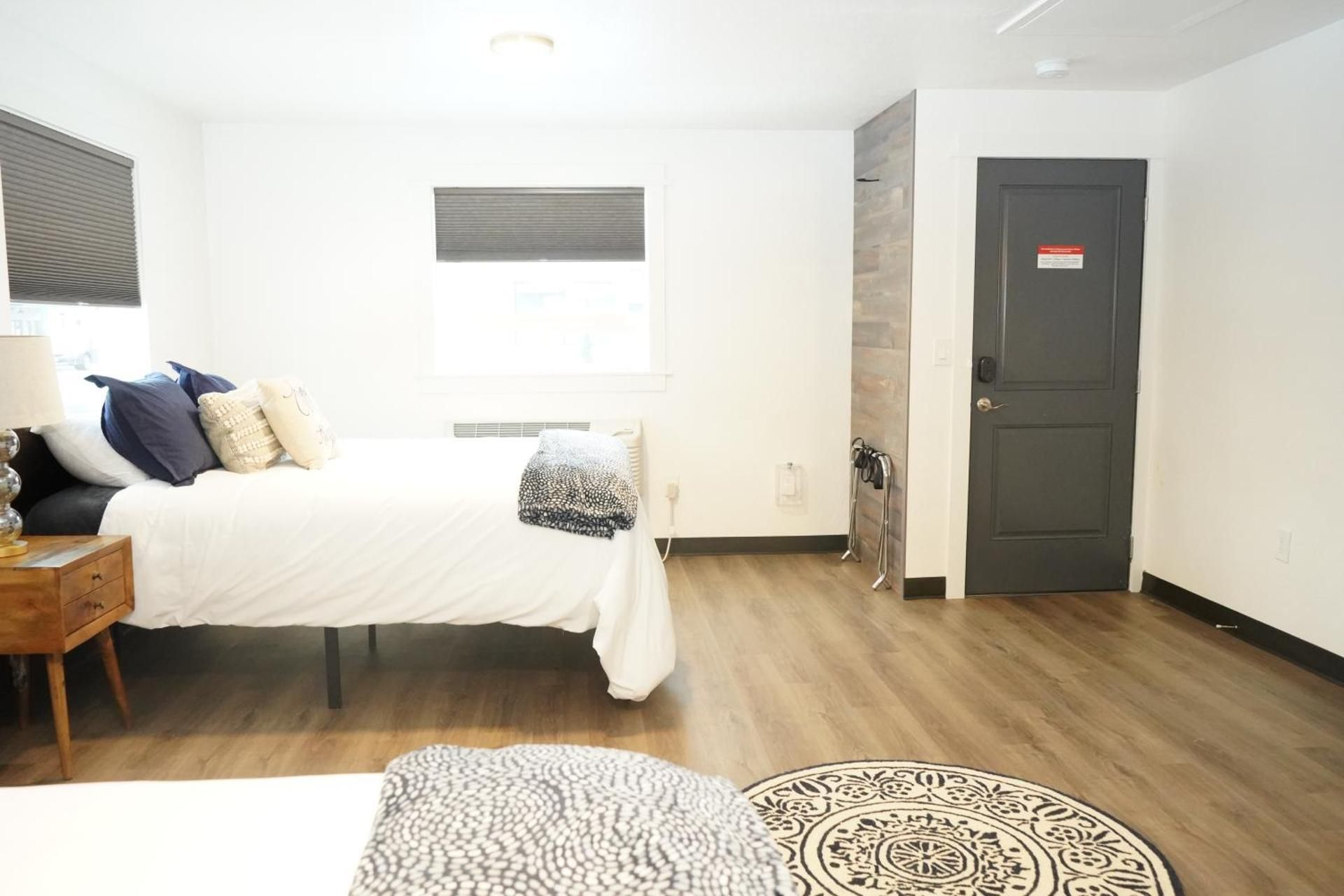 Quadruple Room with Private Bathroom