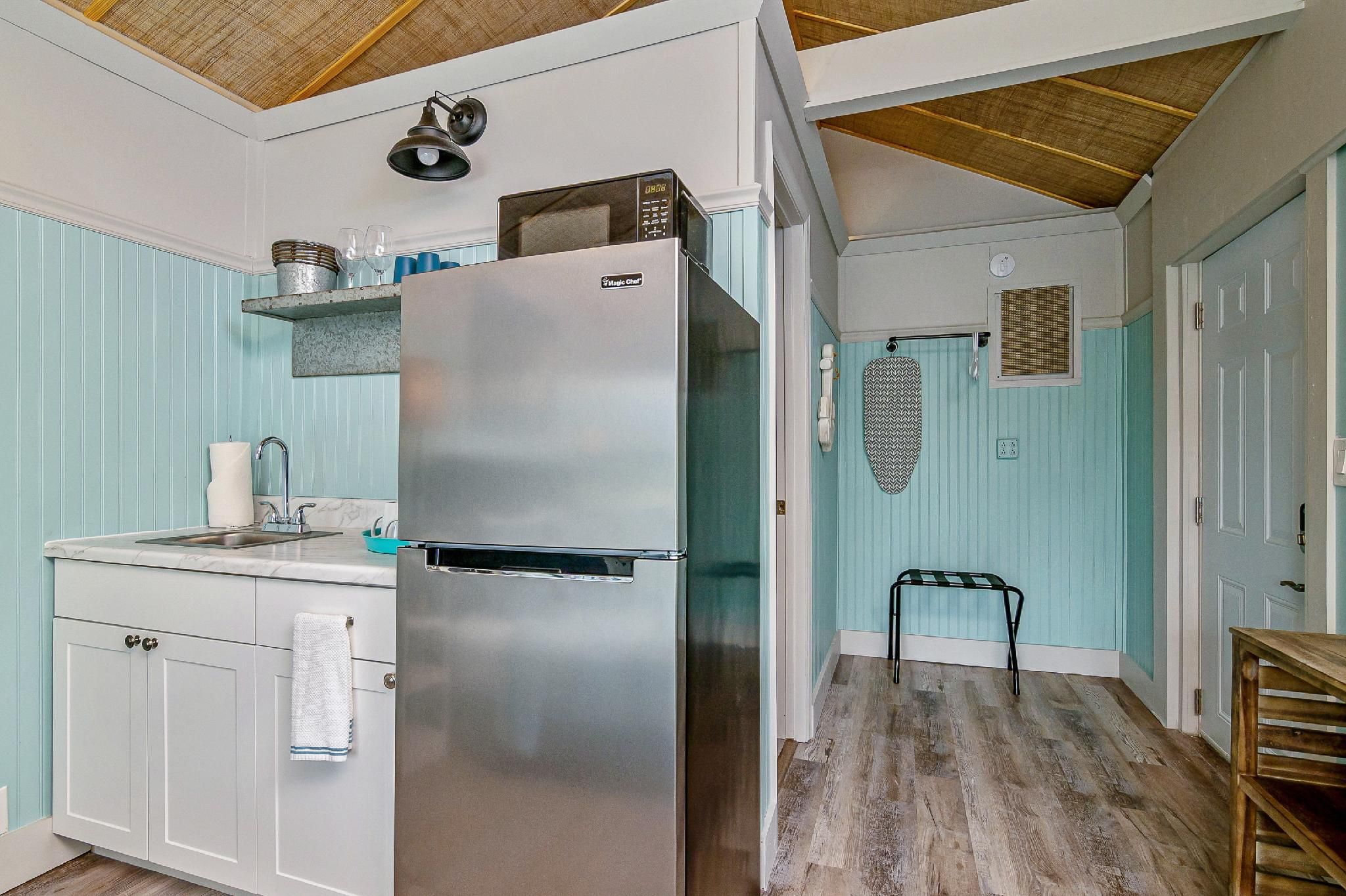 Latitude 26 Waterfront Resort and Marina Deluxe Cottage 2