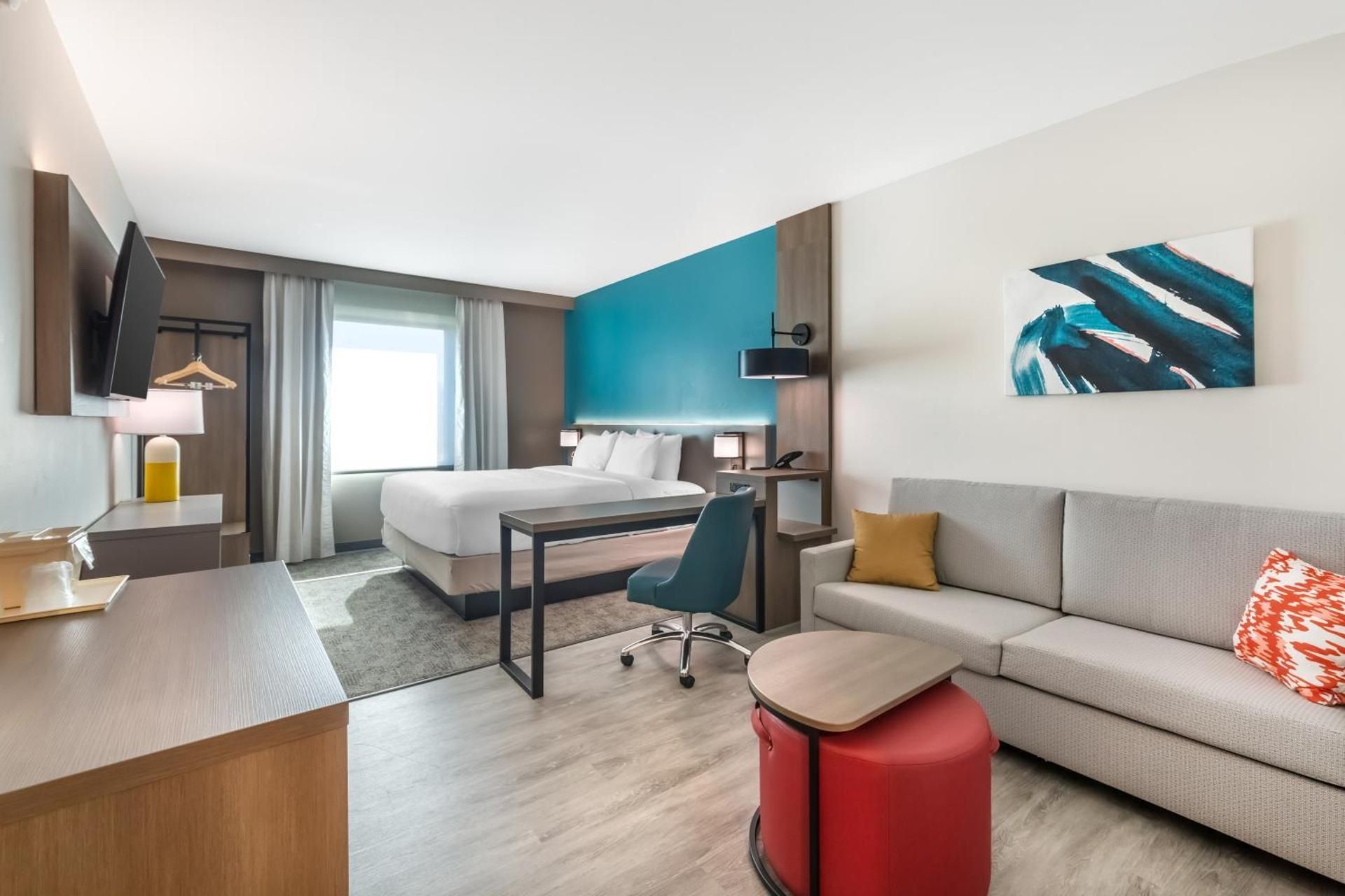 One Room King Suite with Sofa bed - Non Smoking