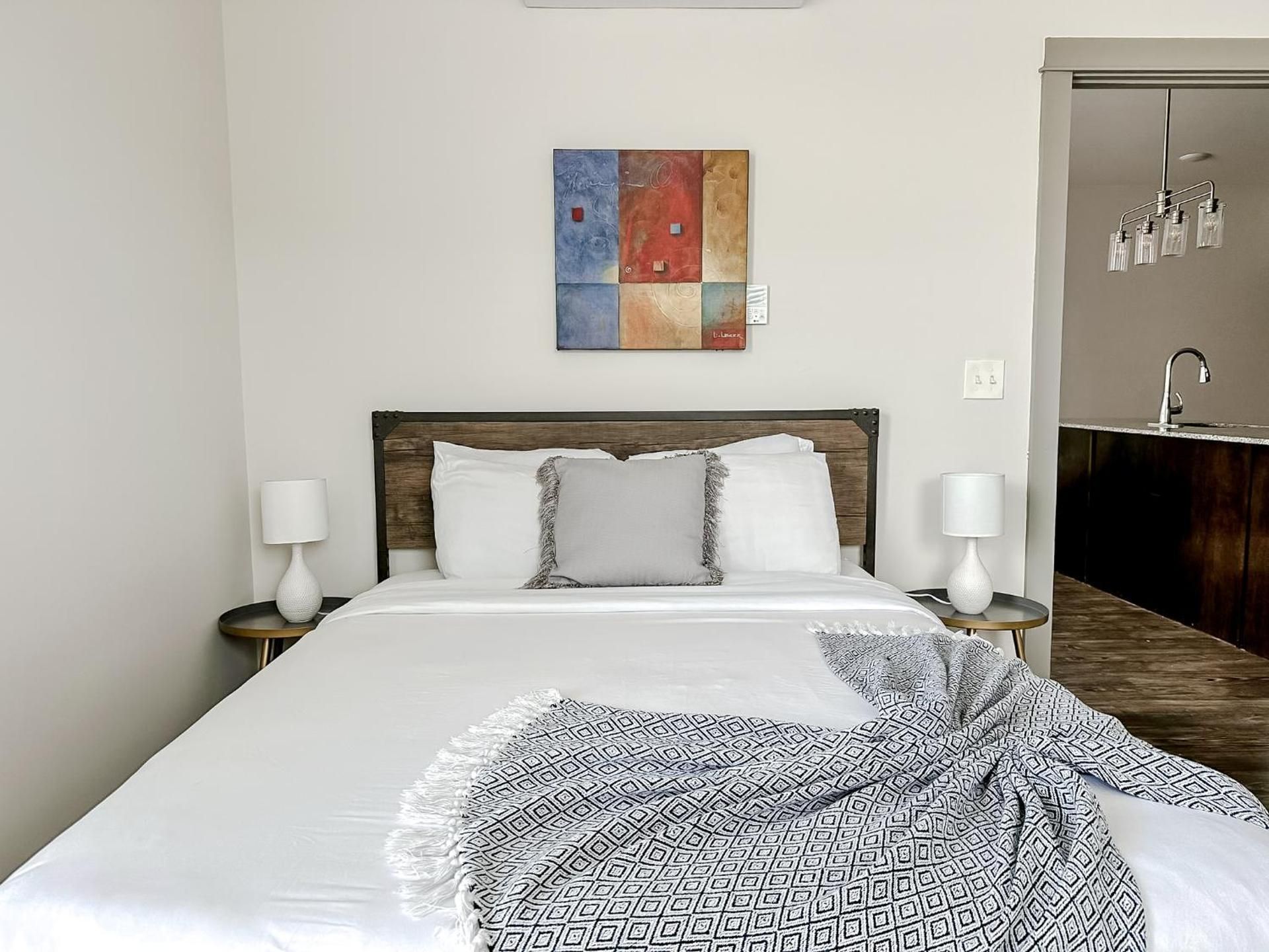 One-Bedroom Premier Apartment