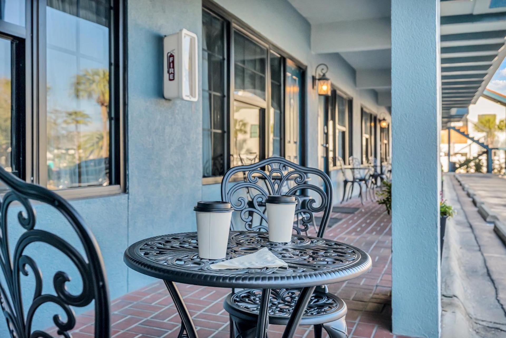 Beachside Inn