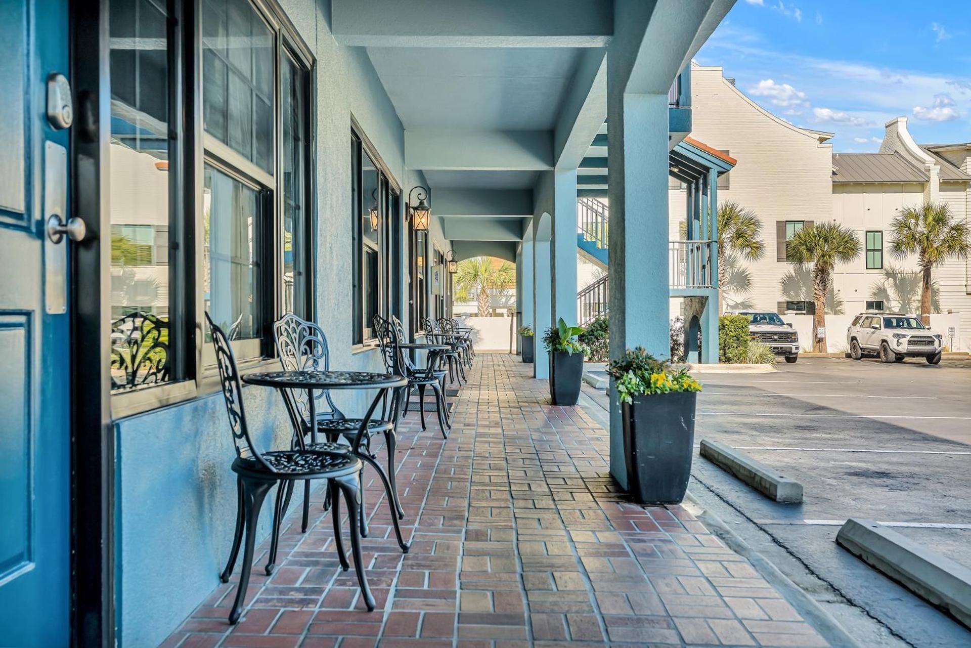 Beachside Inn