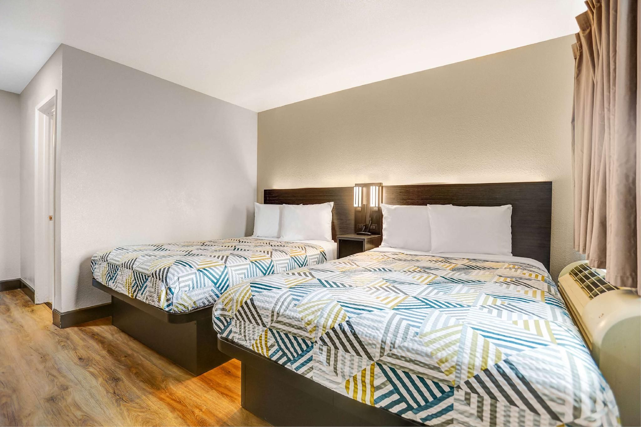 Motel 6 San Bernardino, CA - South 2 Full Beds | Smoking 2