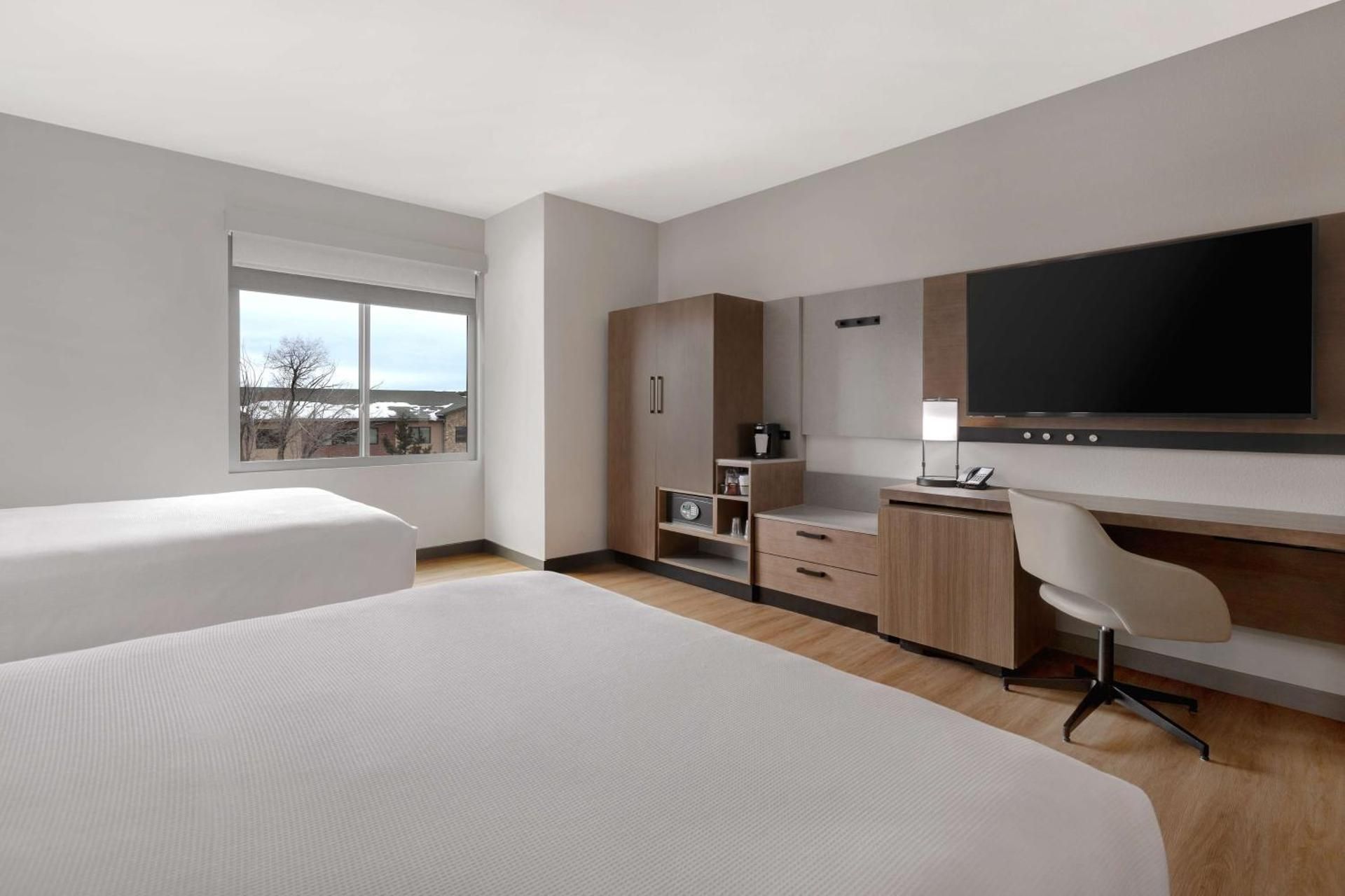 Hyatt Place Flagstaff Queen Room with Two Queen Beds with Sofa Bed and Tub - Disability Access