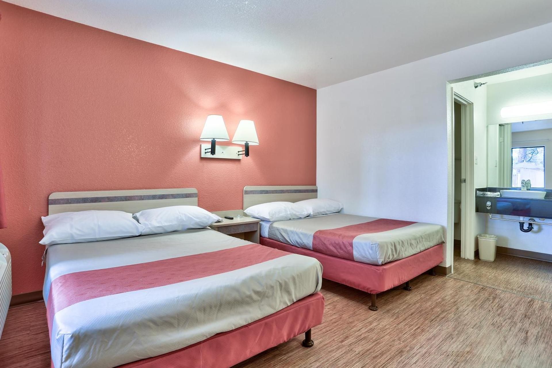 Room with Two Double Beds - Smoking