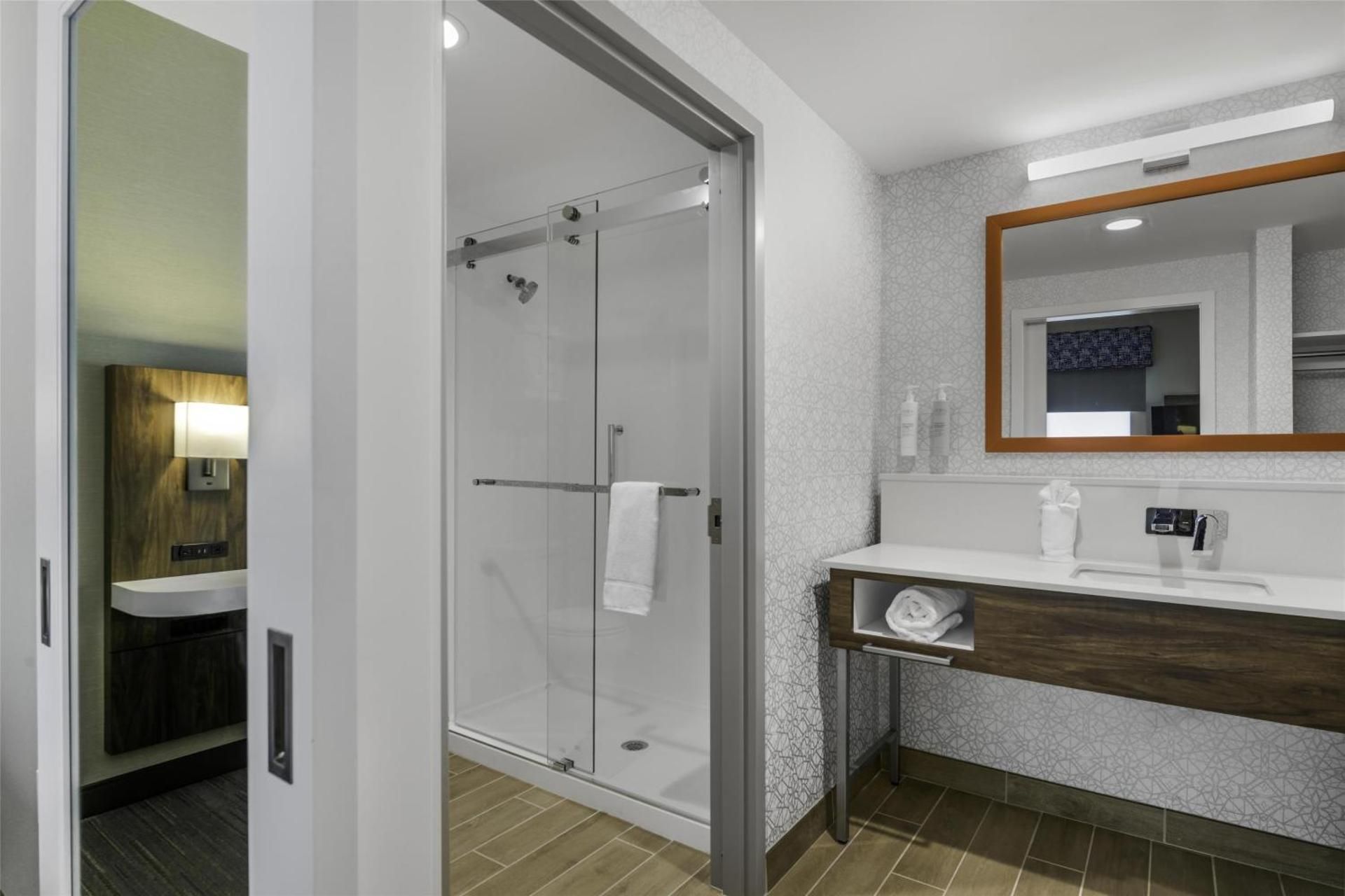 King Studio Suite